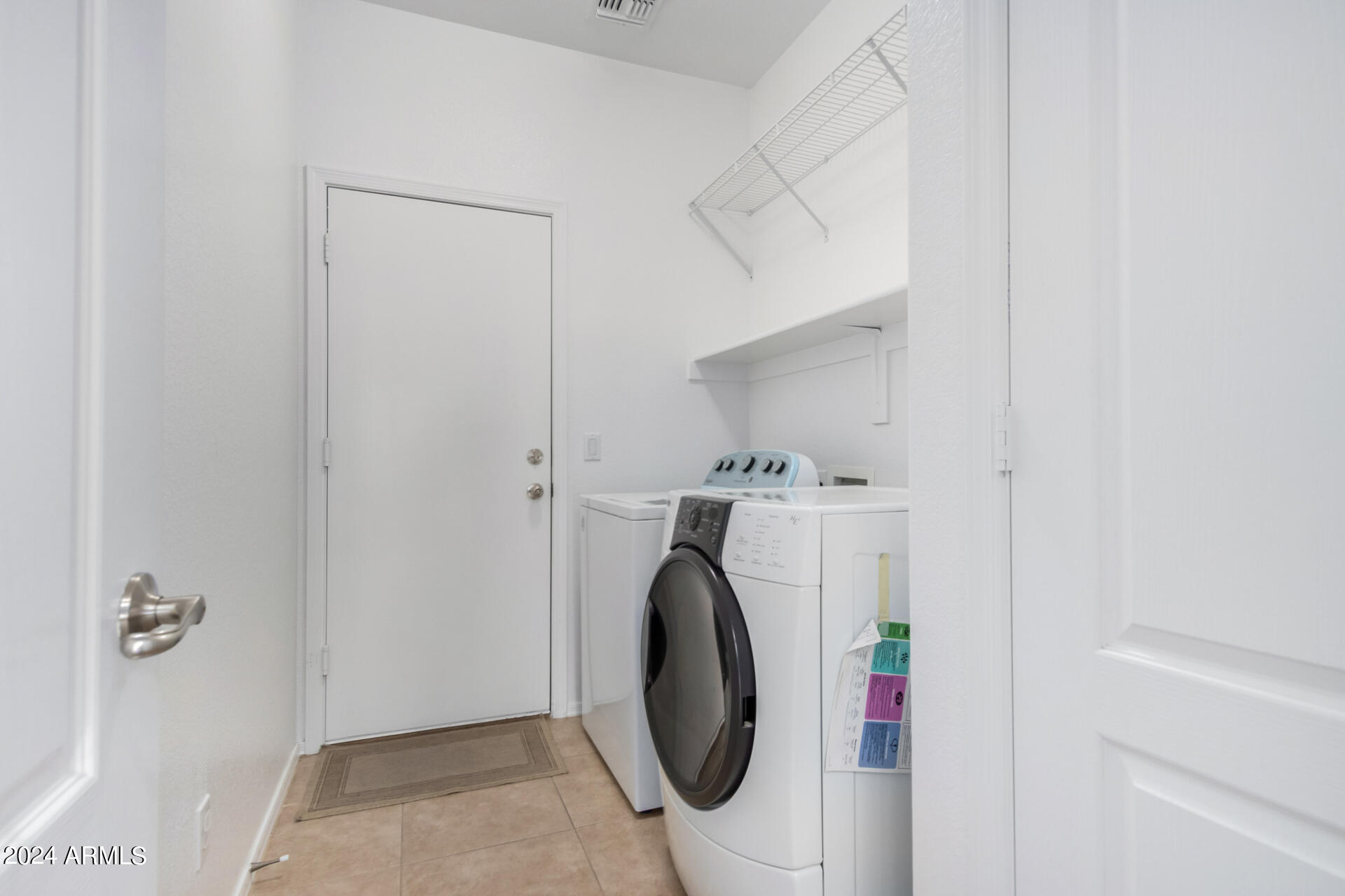 1024 N MOCCASIN Trail