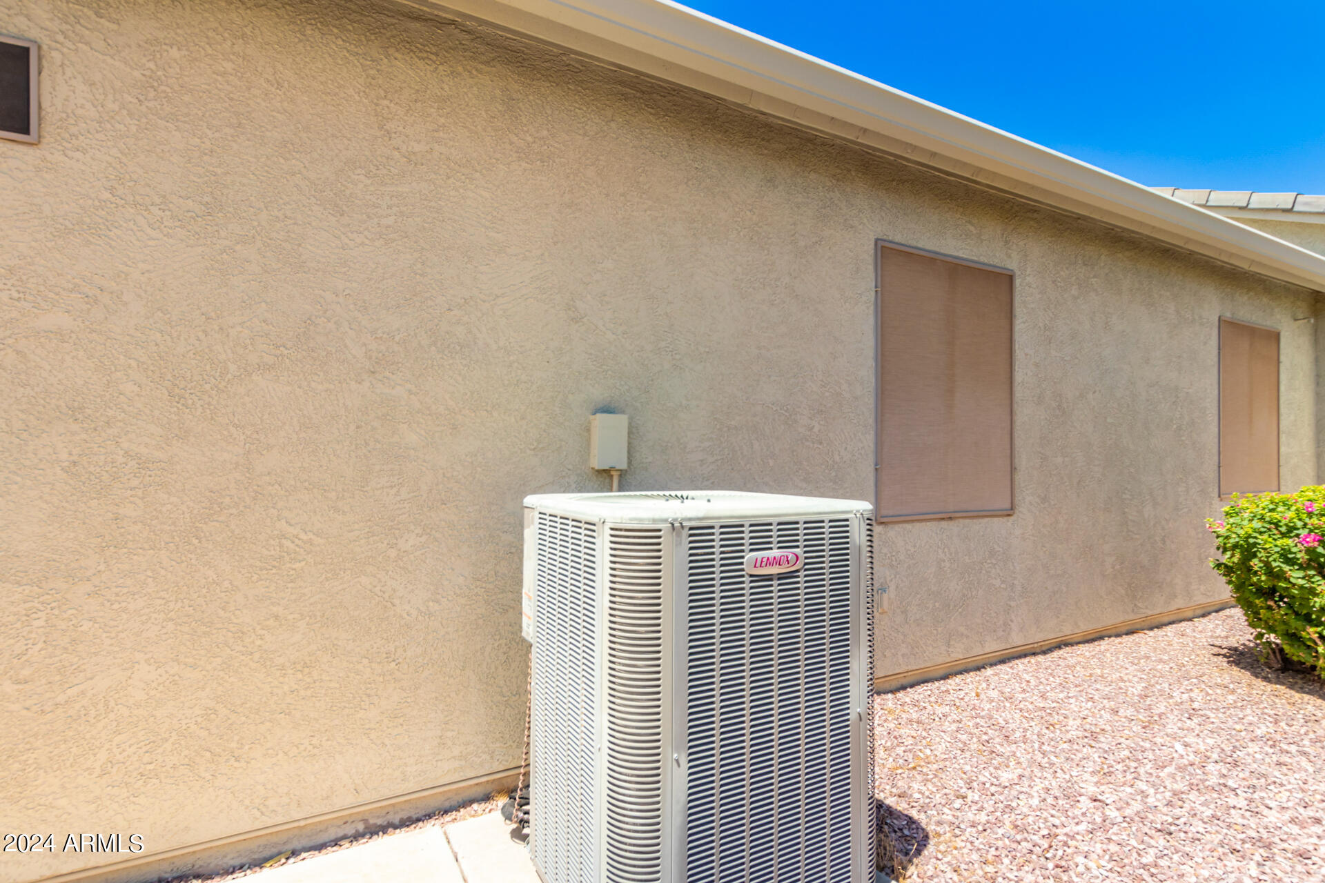 1024 N MOCCASIN Trail