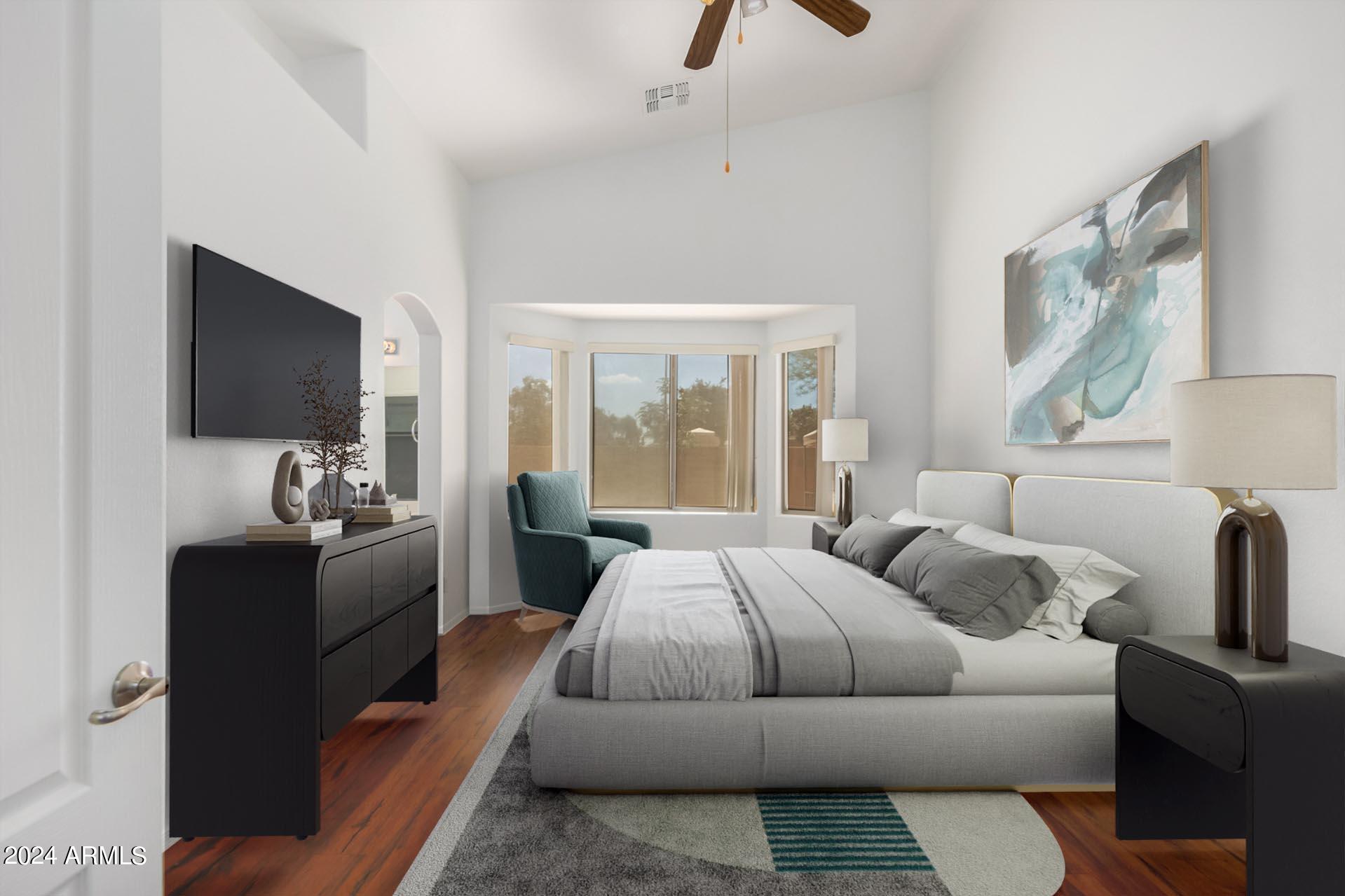 1024 N MOCCASIN Trail