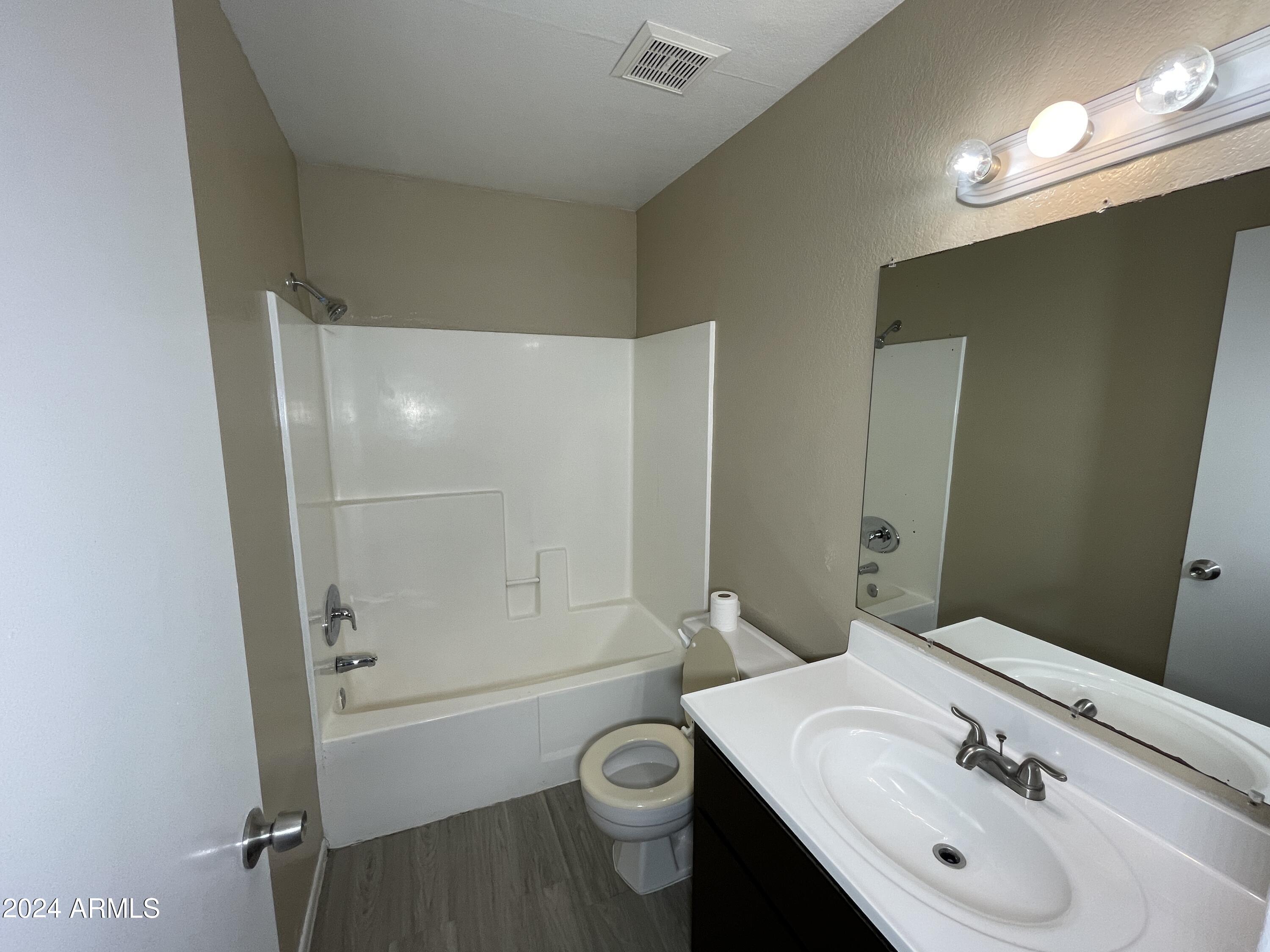 3810 N MARYVALE Parkway # 2087