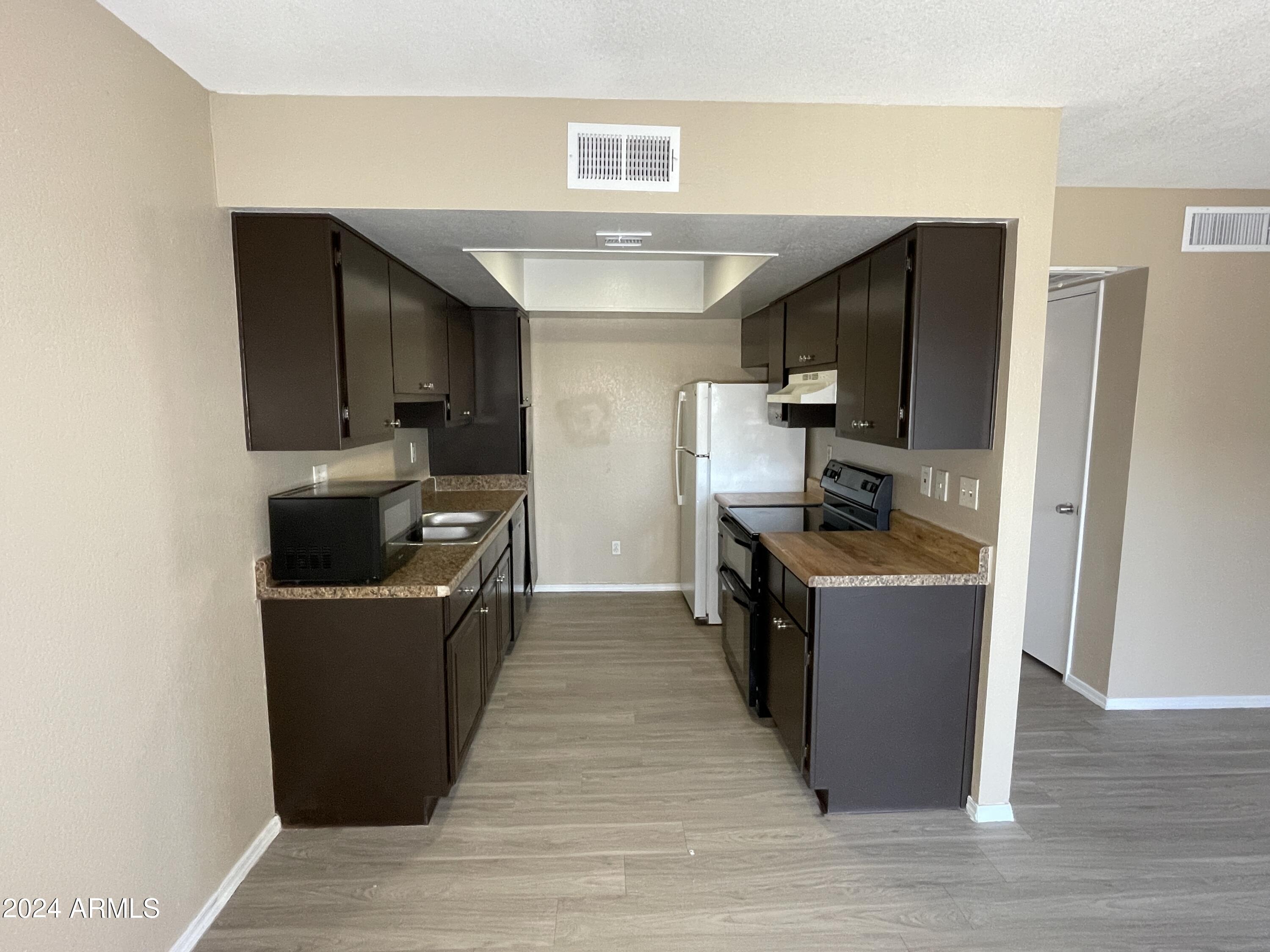 3810 N MARYVALE Parkway # 2087