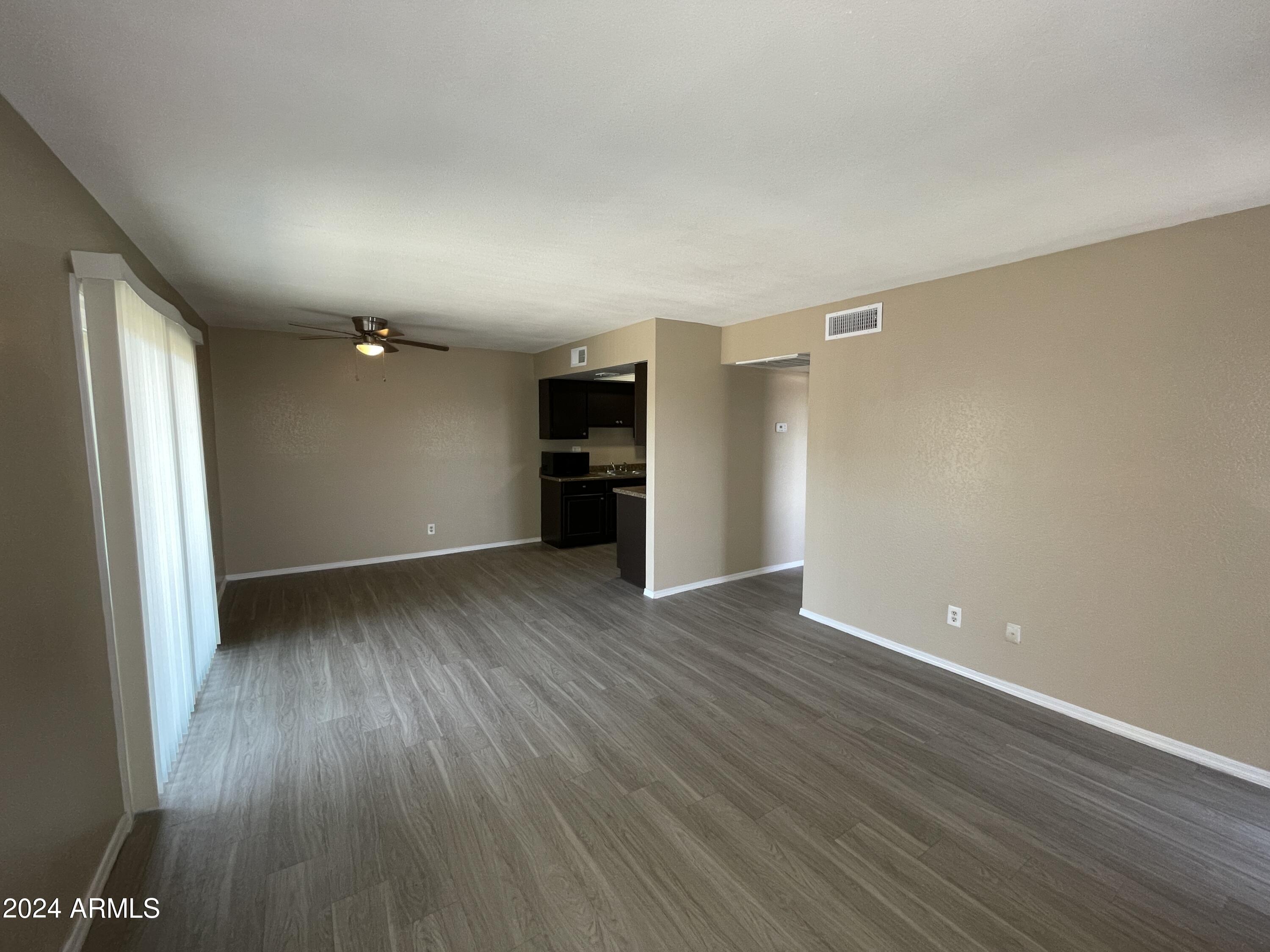 3810 N MARYVALE Parkway # 2087