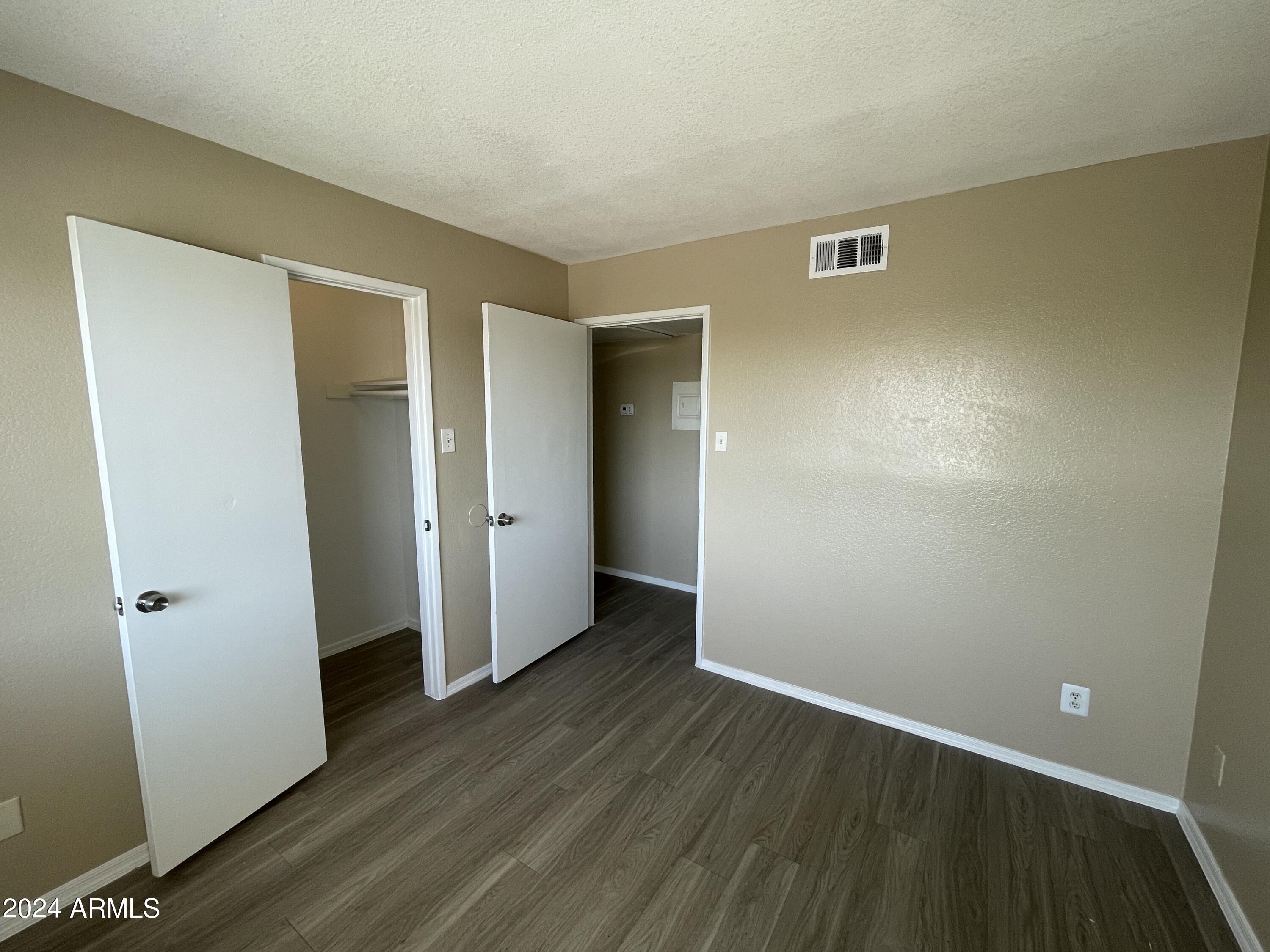 3810 N MARYVALE Parkway # 2087
