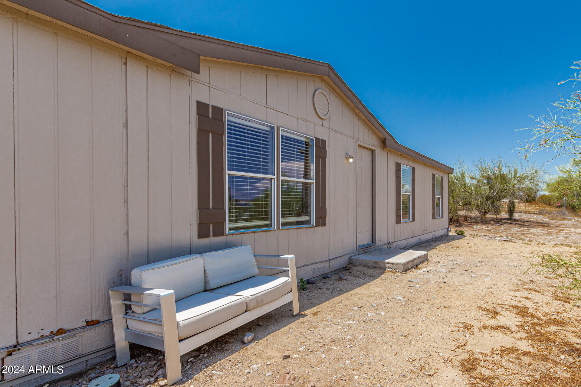 2420 W WOLFTRAP Road