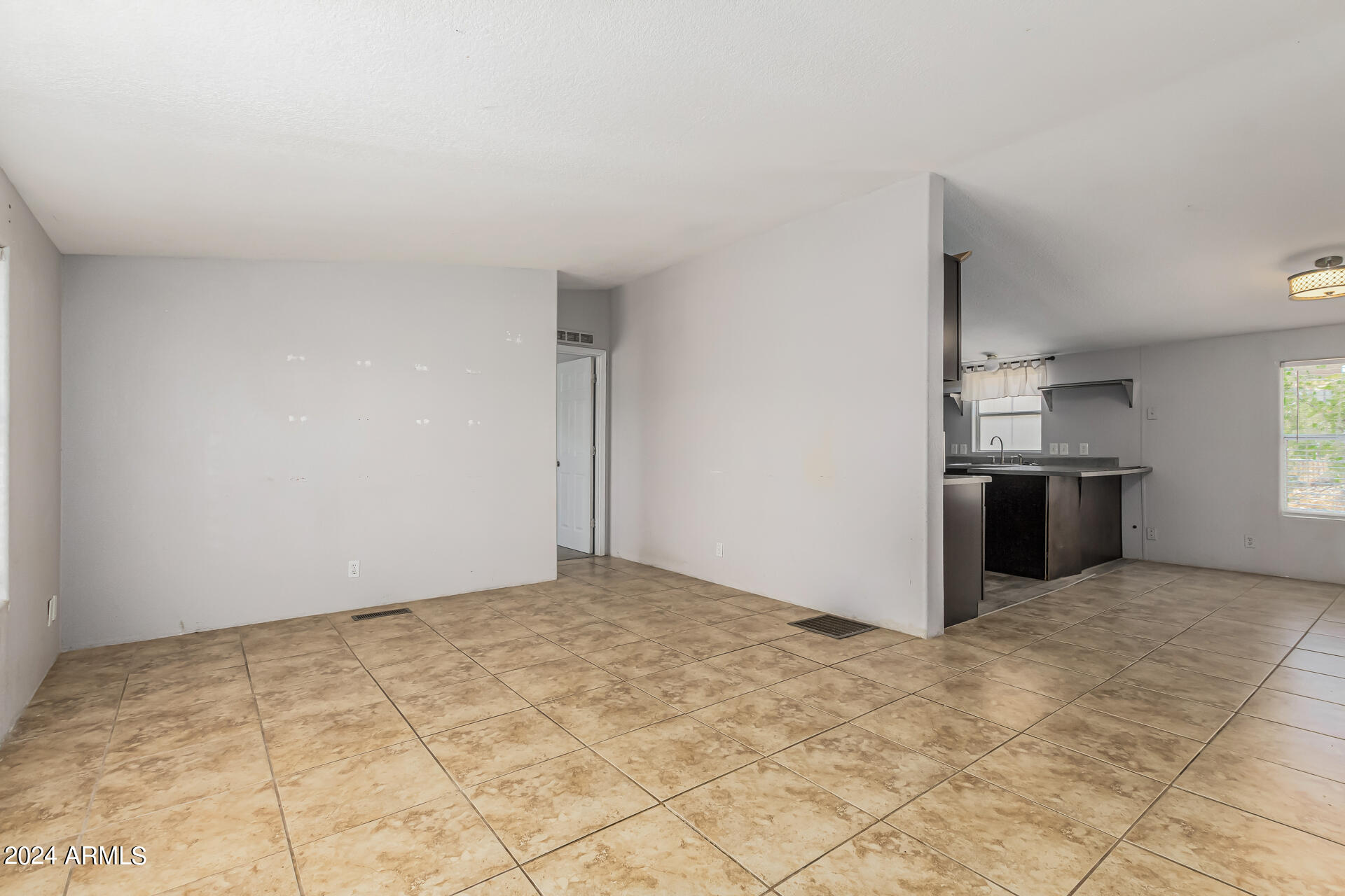 2420 W WOLFTRAP Road