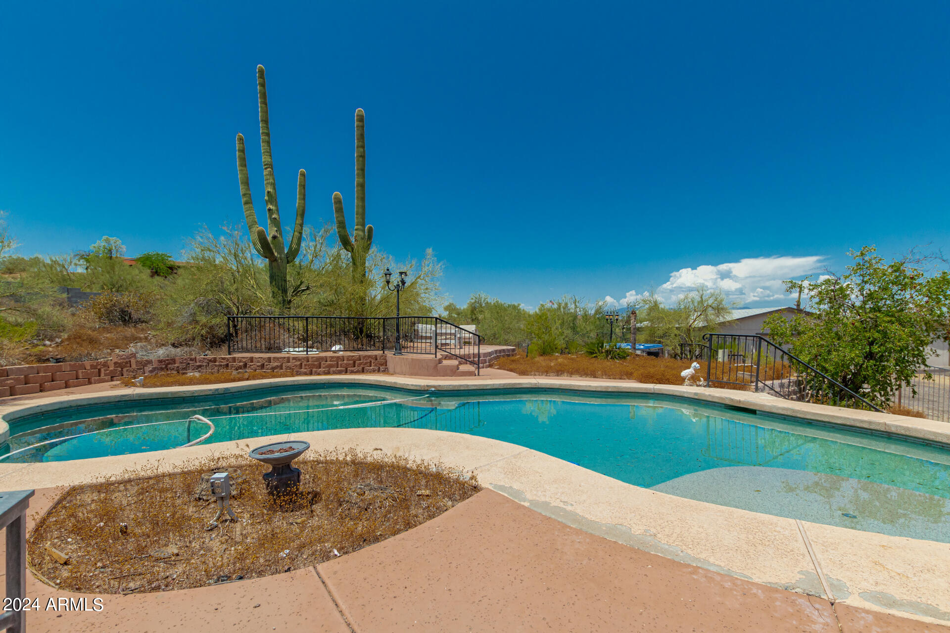 2420 W WOLFTRAP Road