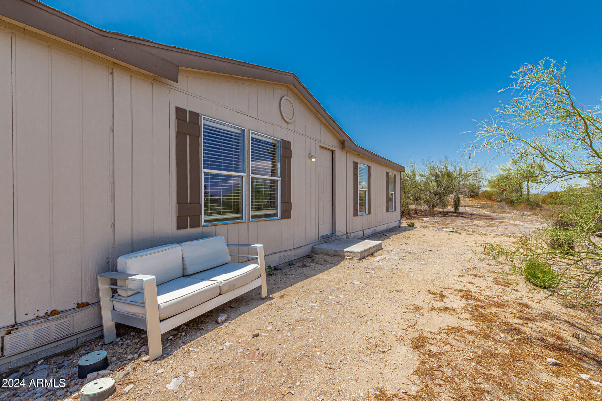 2420 W WOLFTRAP Road