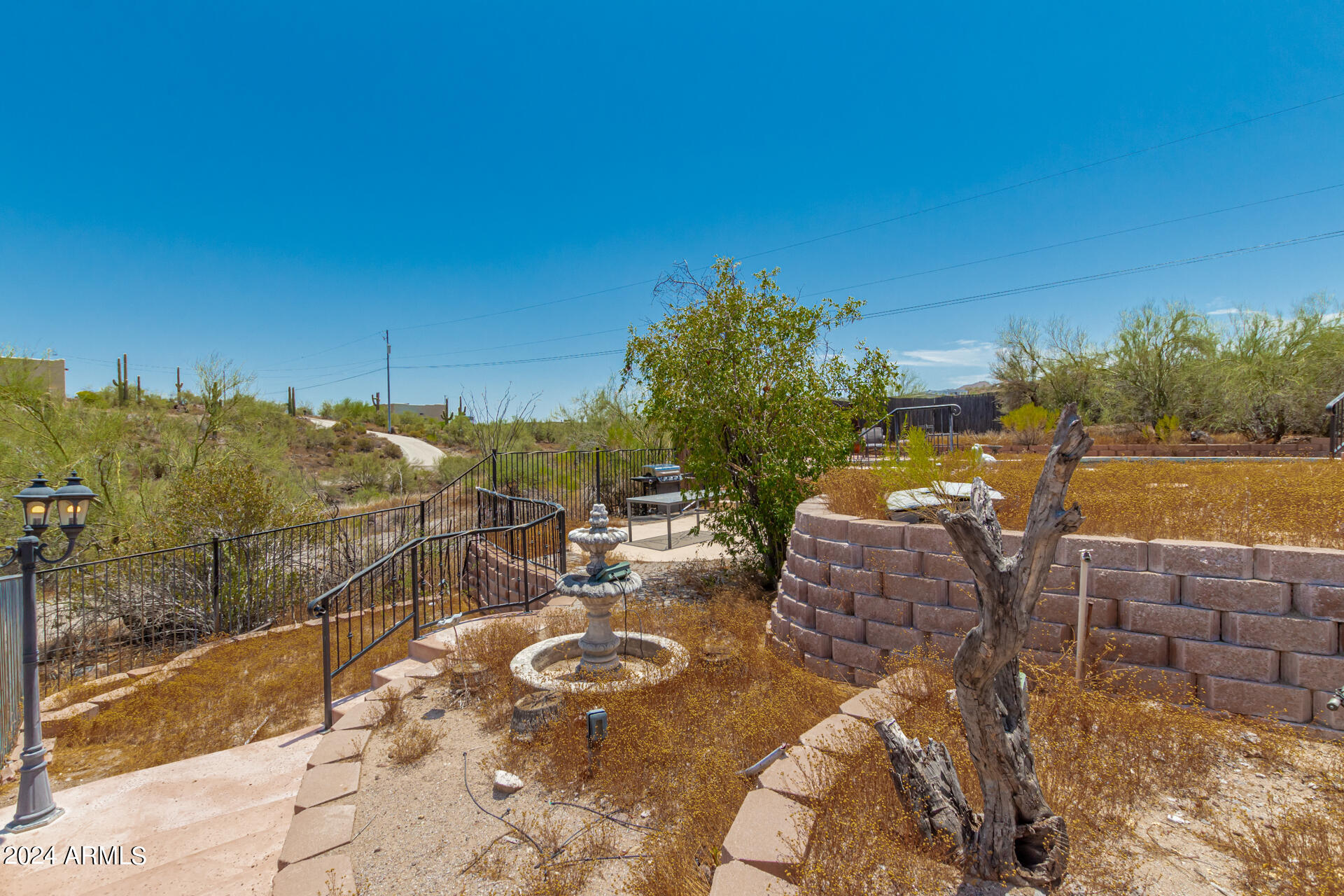 2420 W WOLFTRAP Road