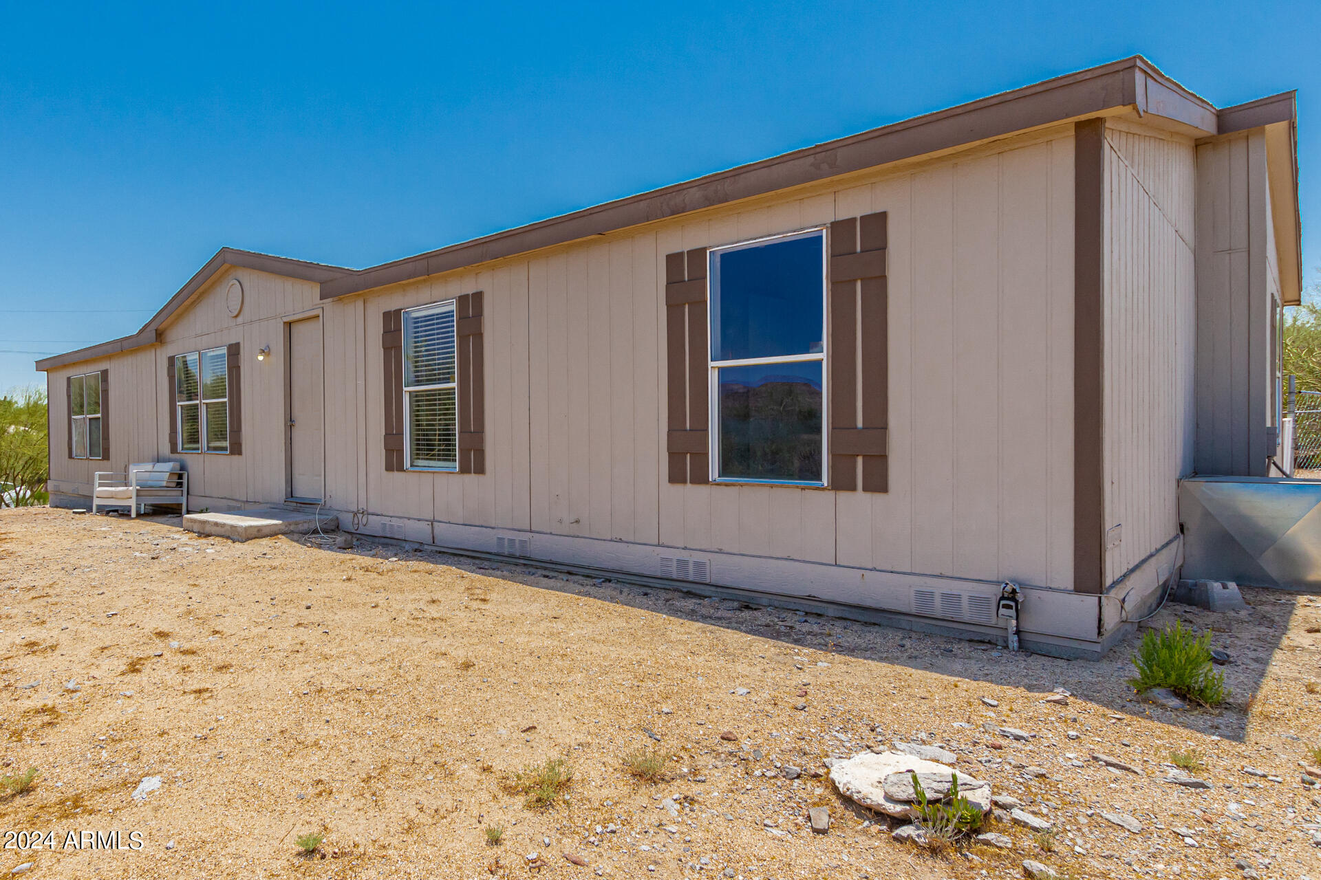 2420 W WOLFTRAP Road