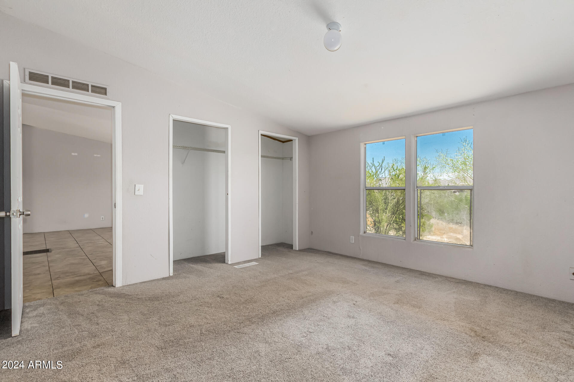 2420 W WOLFTRAP Road