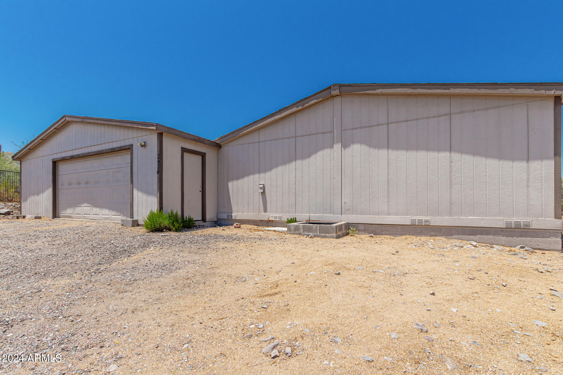 2420 W WOLFTRAP Road