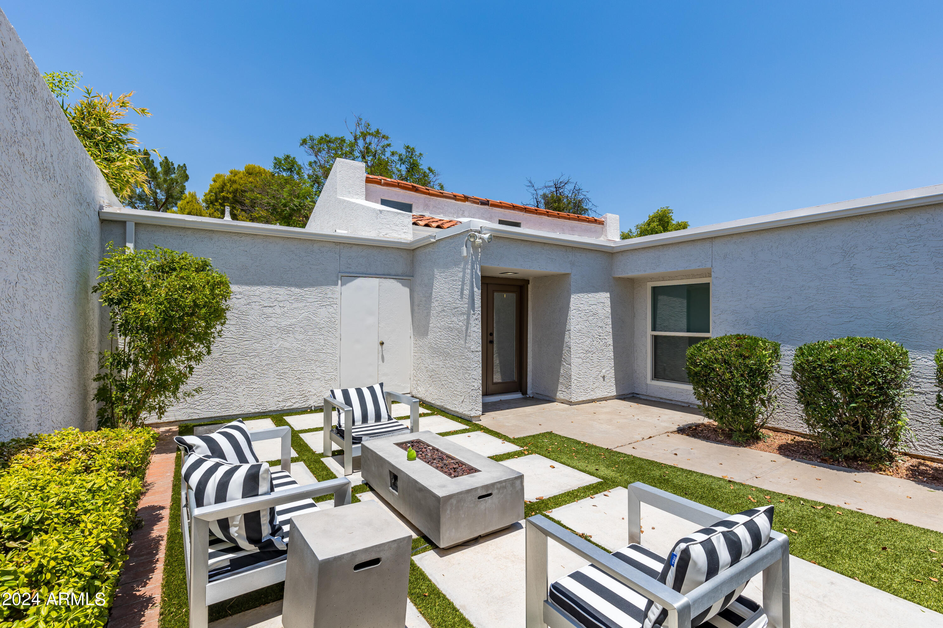 8188 E DEL CAVERNA Drive