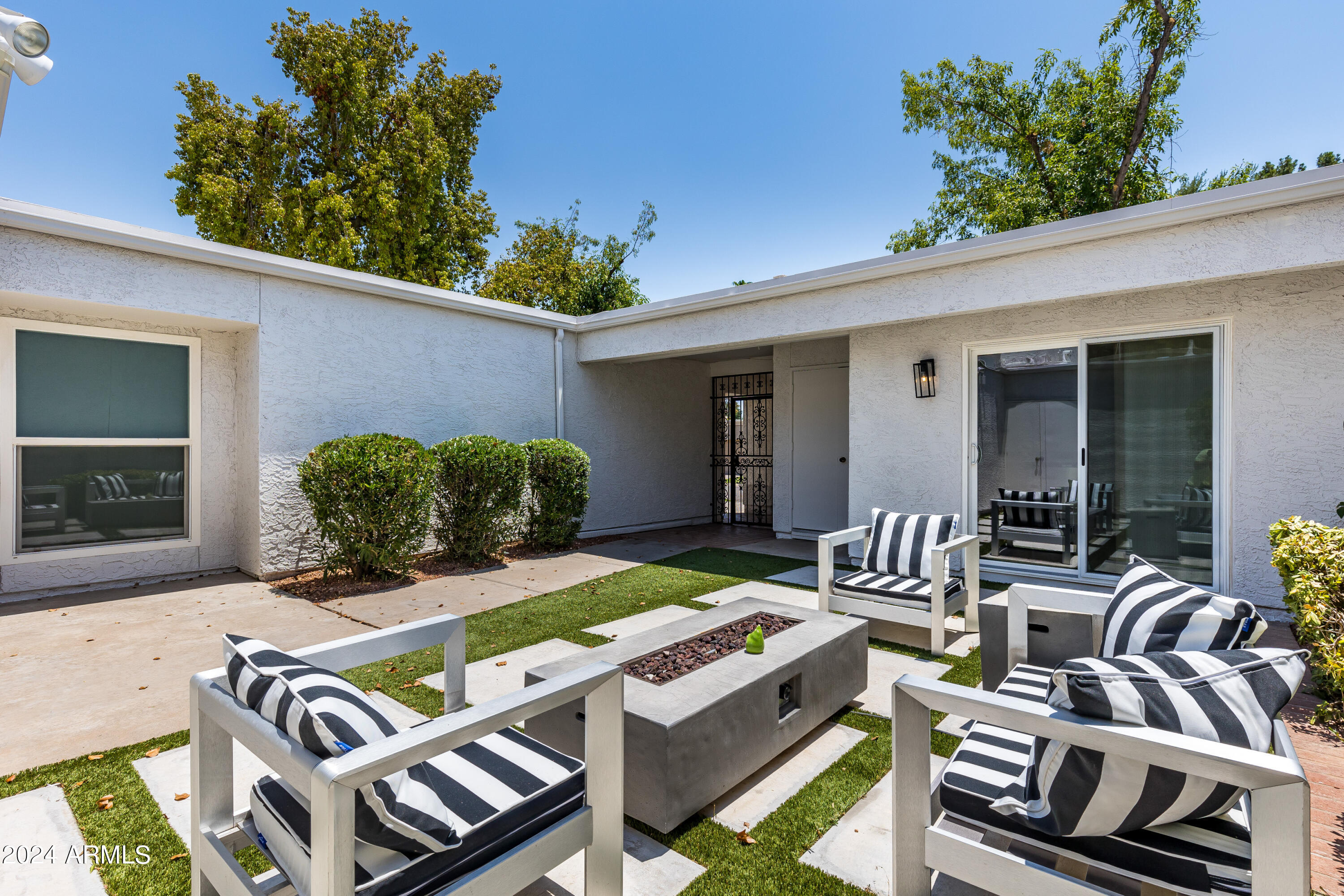 8188 E DEL CAVERNA Drive