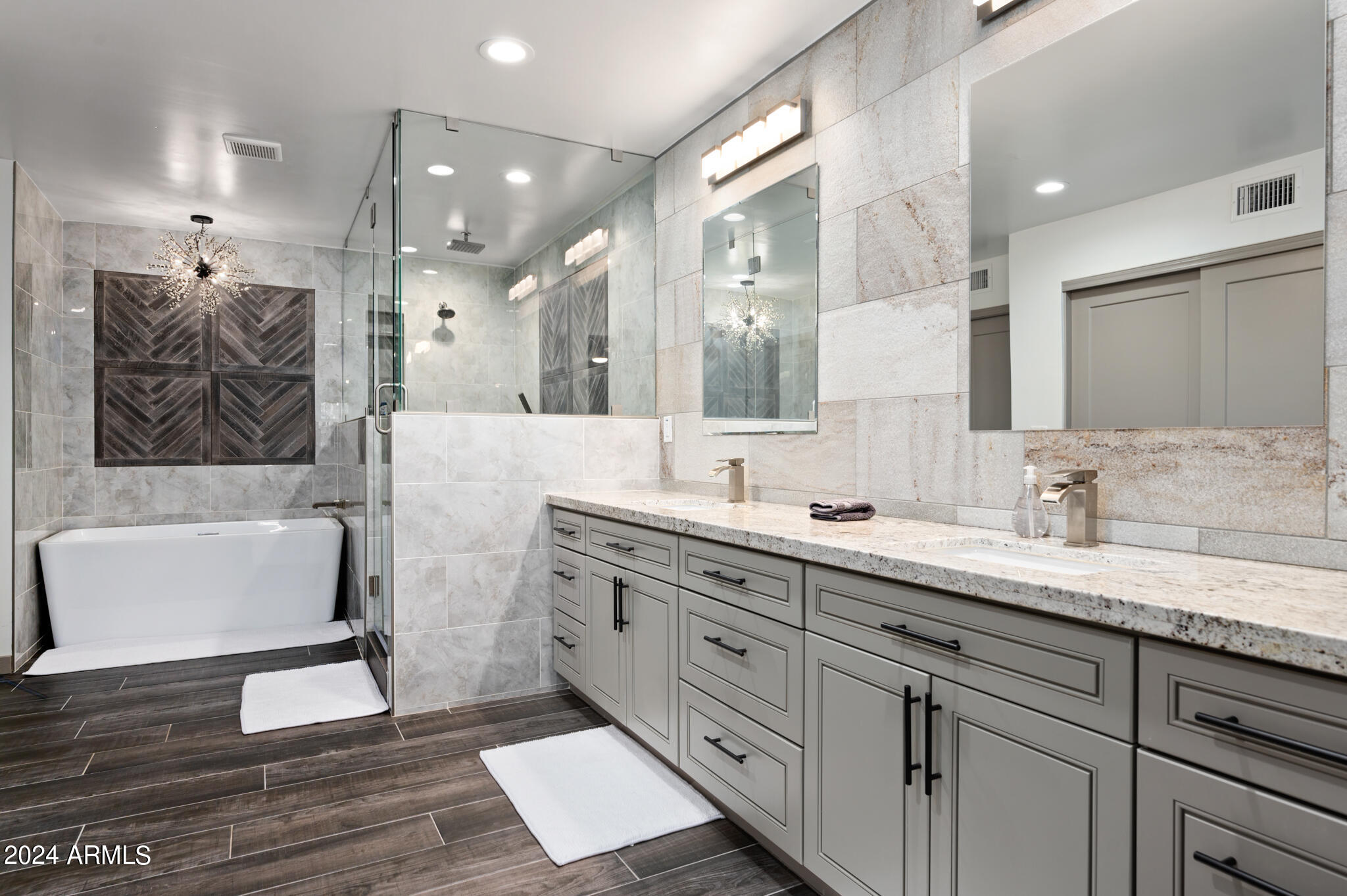 8188 E DEL CAVERNA Drive