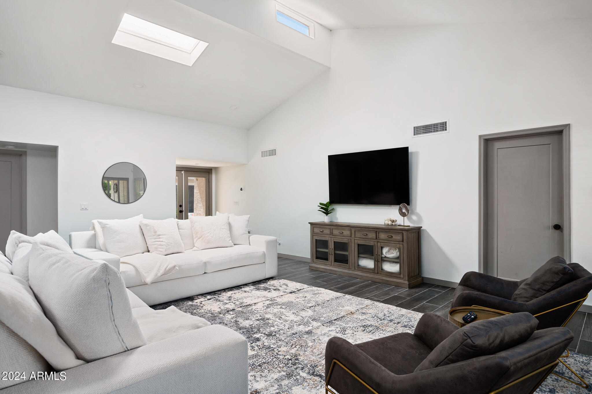 8188 E DEL CAVERNA Drive