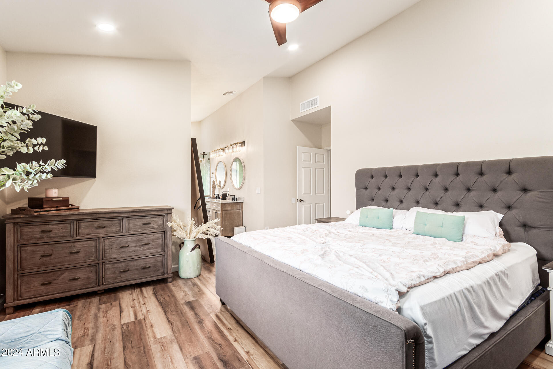 9769 E CAMINO DEL SANTO --