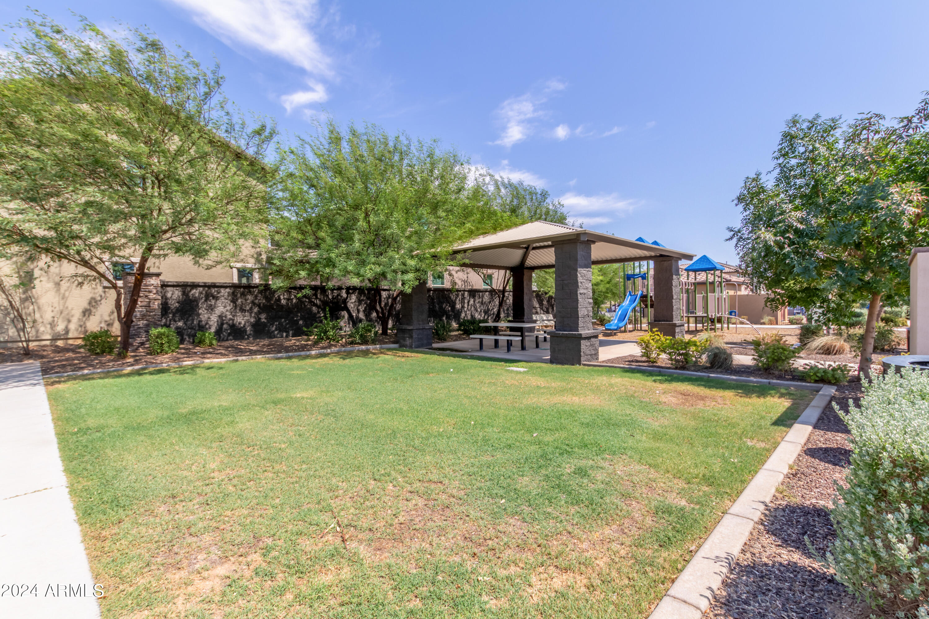 16245 W CULVER Street