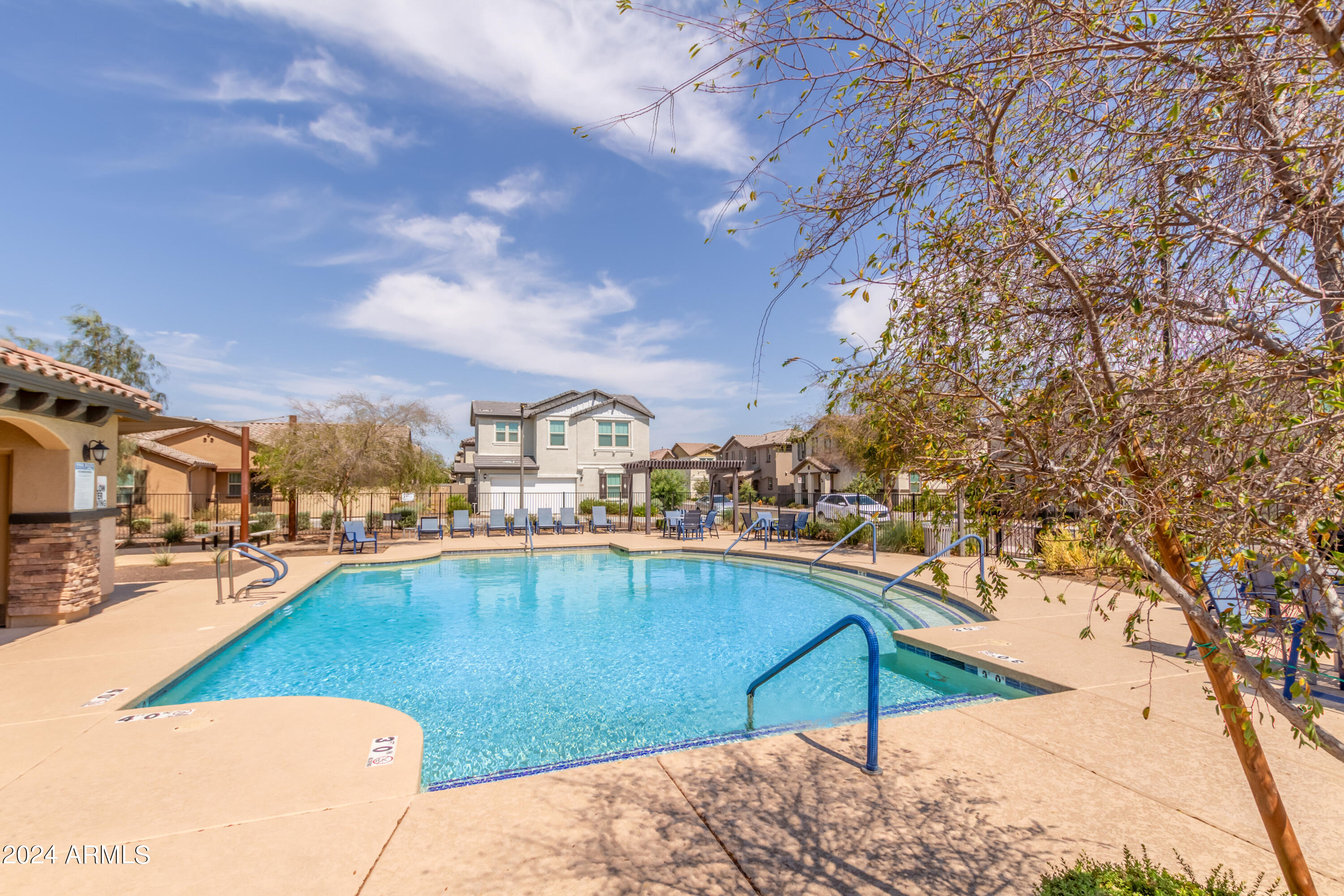 16245 W CULVER Street