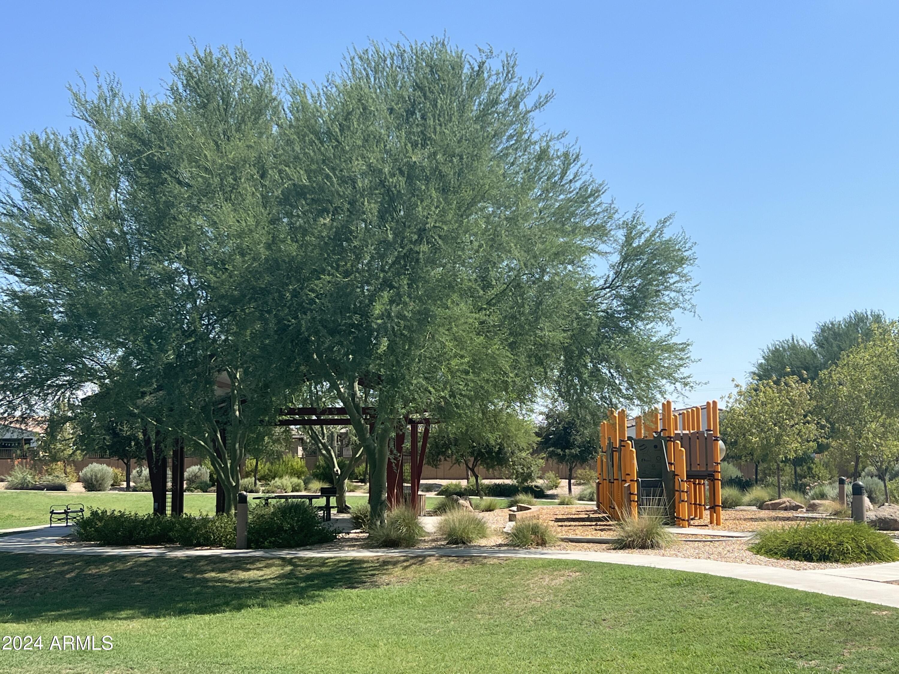 22458 E CAMINA BUENA Vista