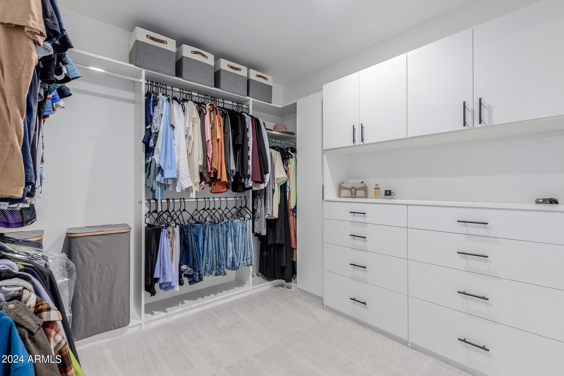 2446 E PIERSON Street