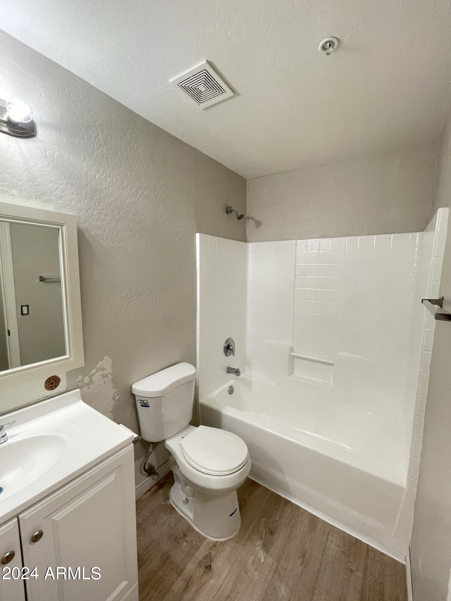 4423 E MCLELLAN Road # 105