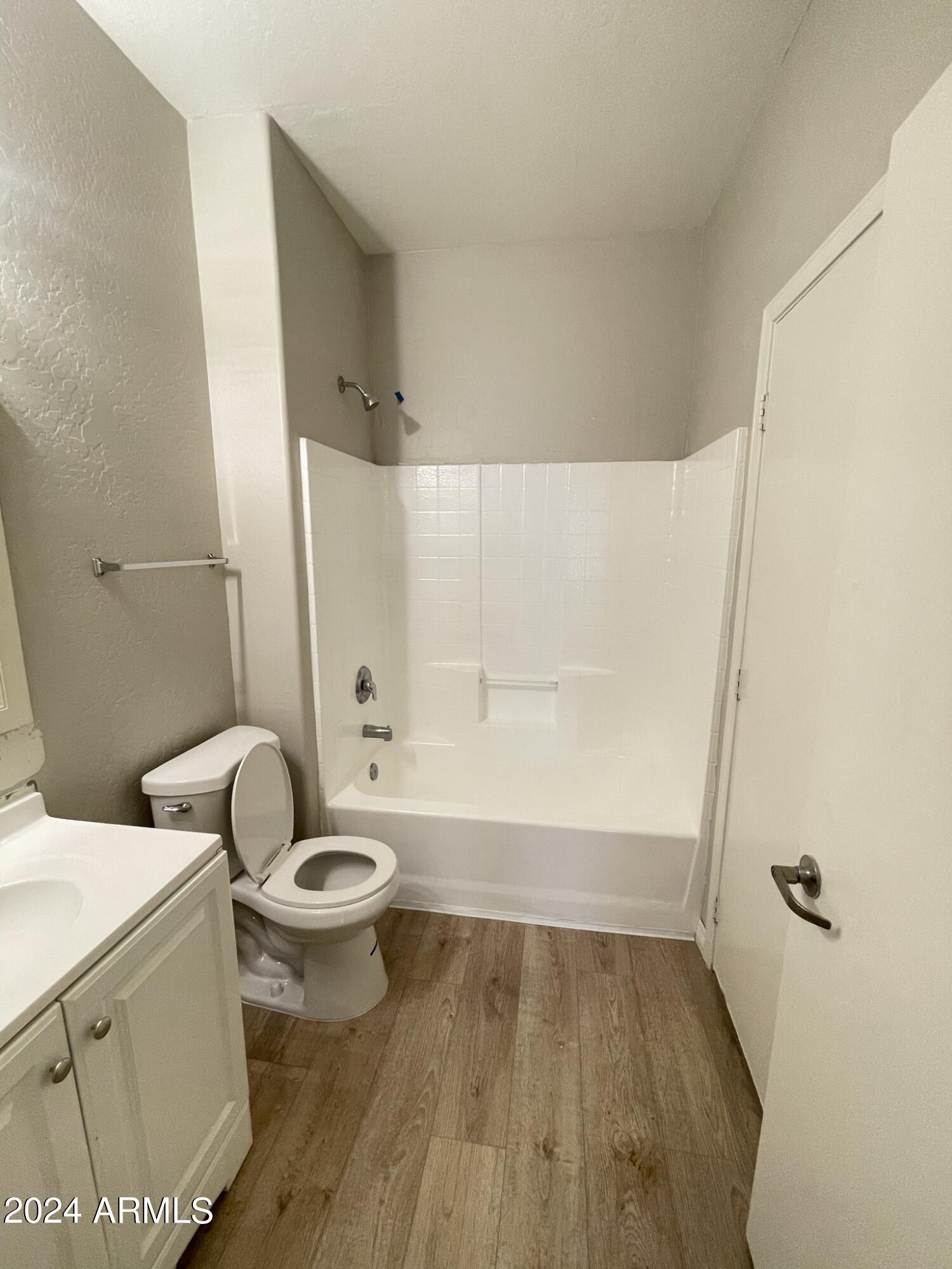 4423 E MCLELLAN Road # 105