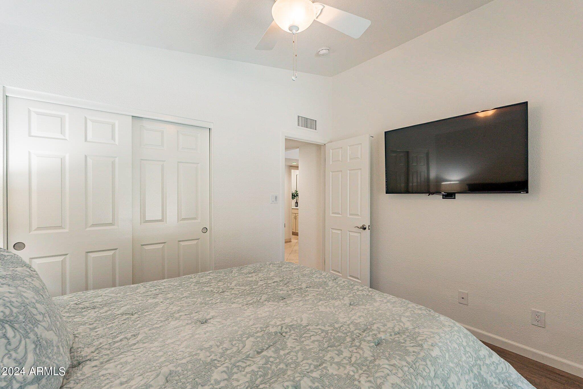 6866 E KATHLEEN Road