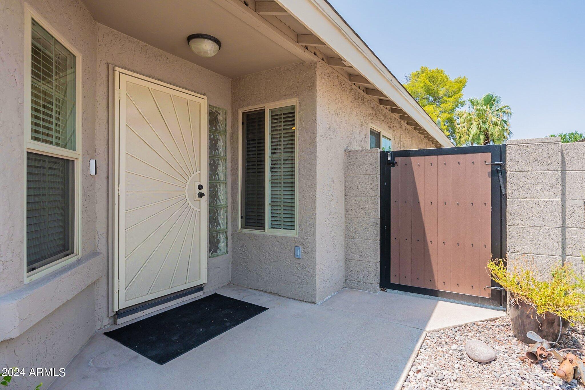 6866 E KATHLEEN Road