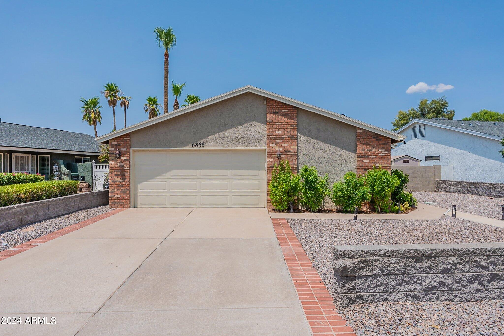 6866 E KATHLEEN Road