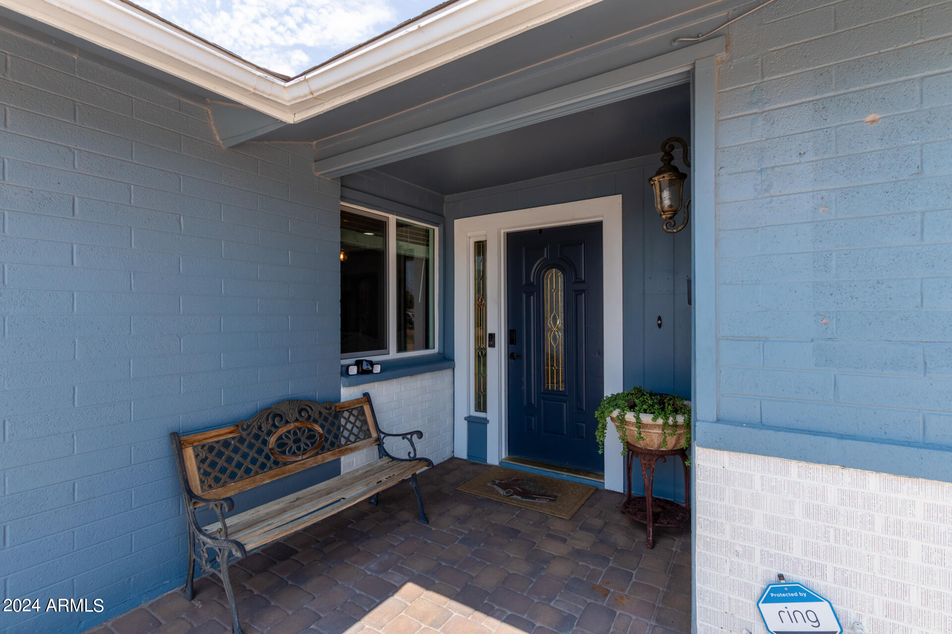 4018 W SOLANO Drive