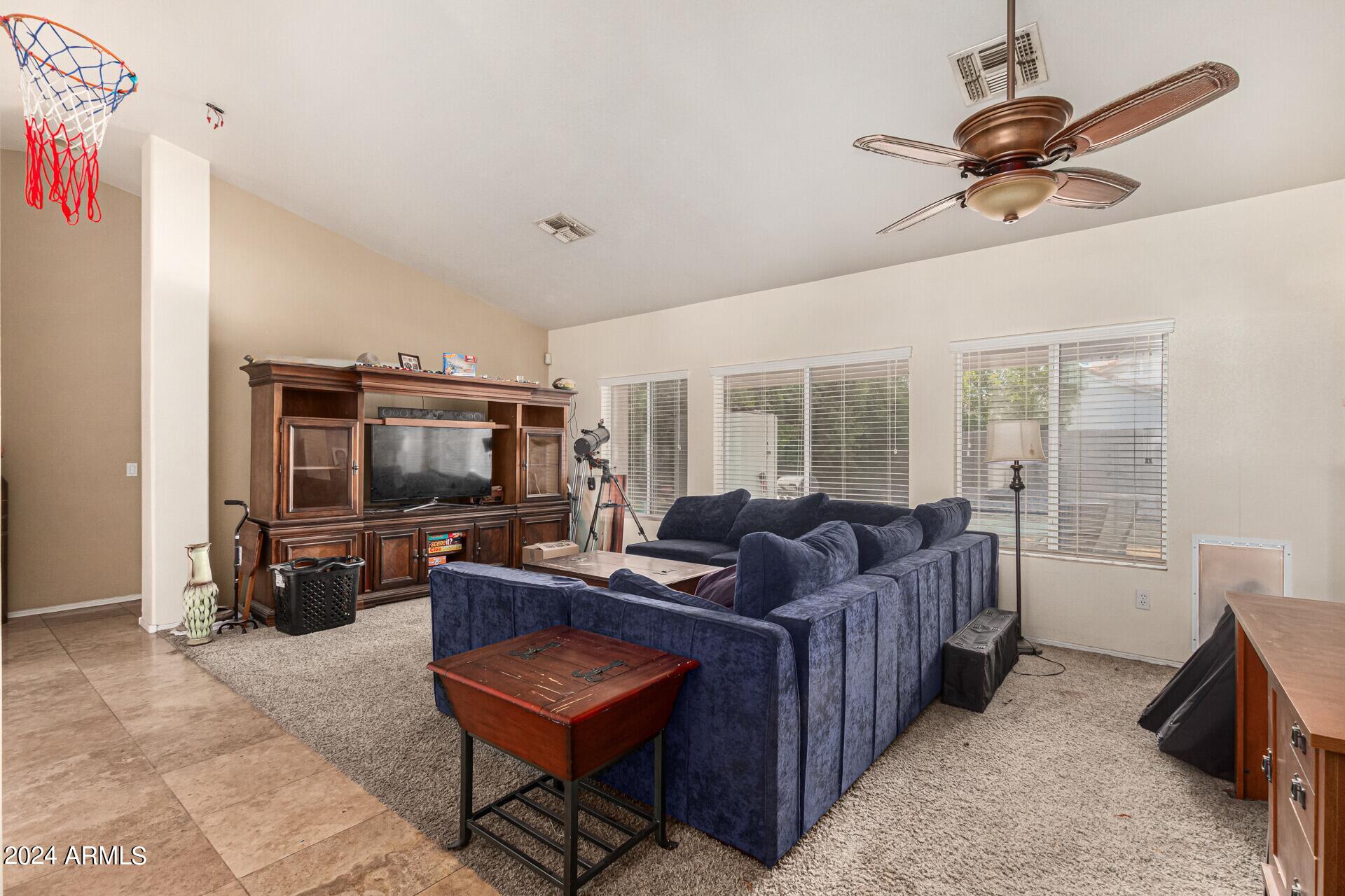 4022 W CHARTER OAK Road