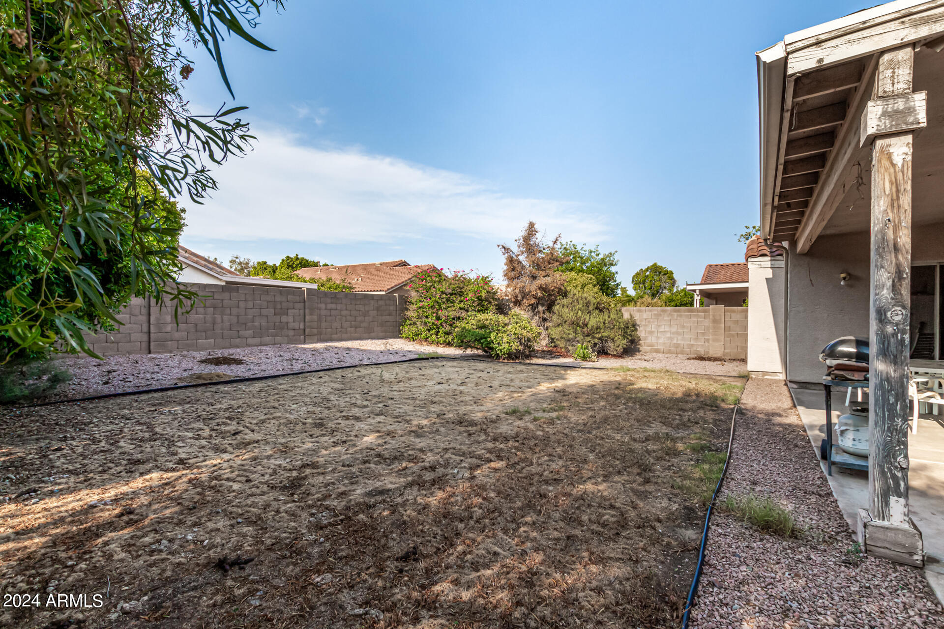 4022 W CHARTER OAK Road