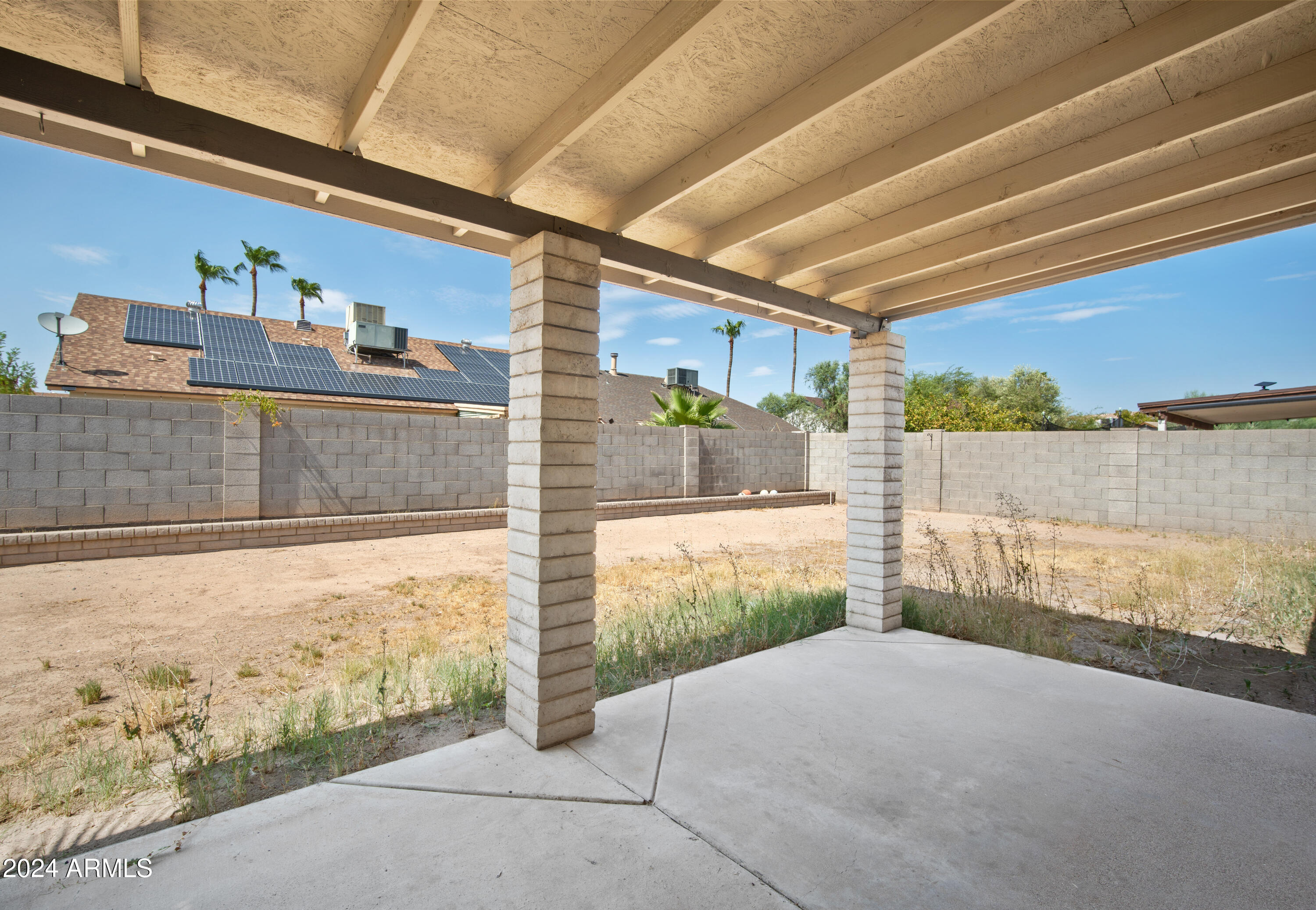 10122 W ORANGE Drive