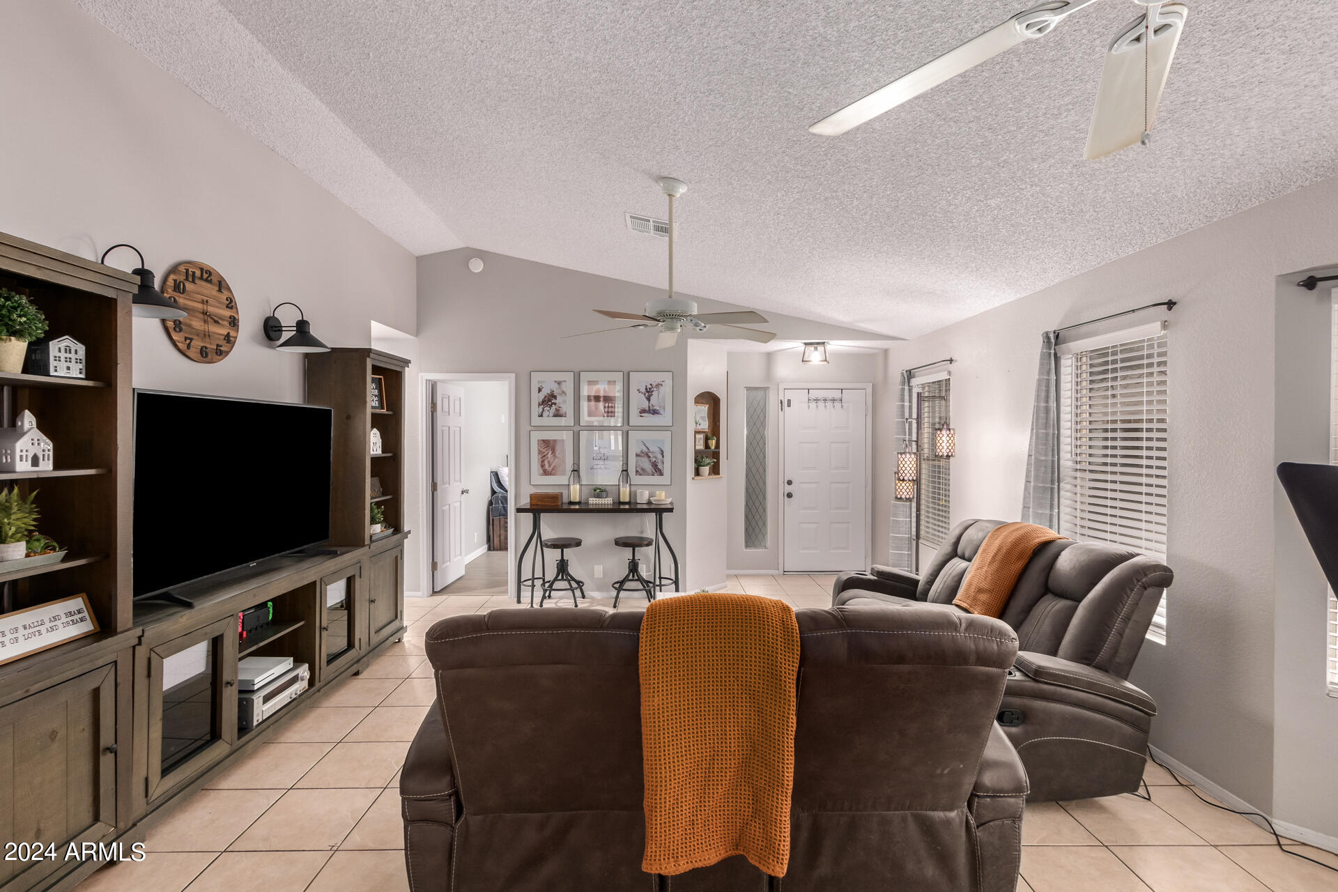 4041 W CHAMA Drive