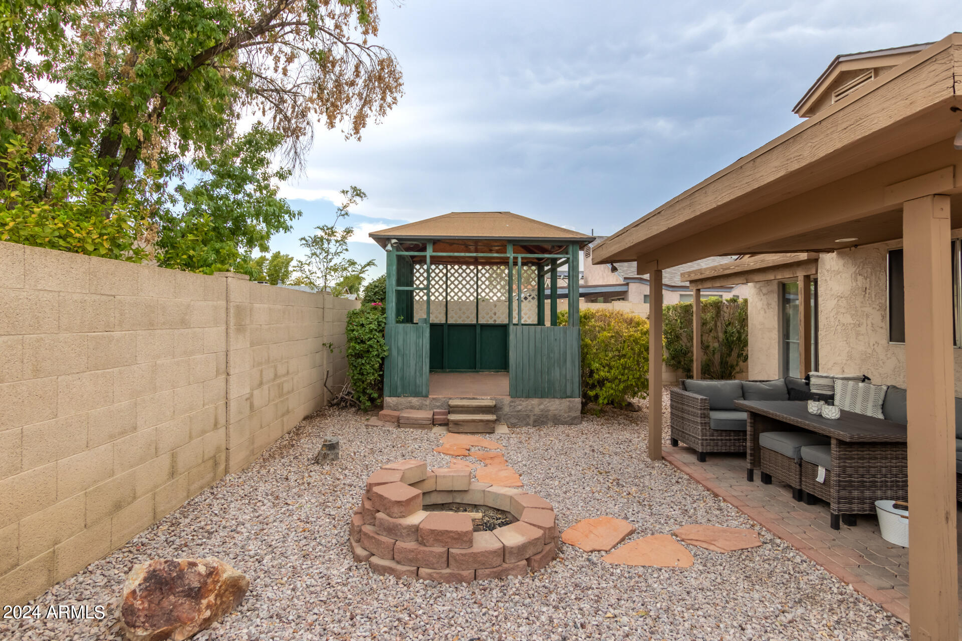 4041 W CHAMA Drive
