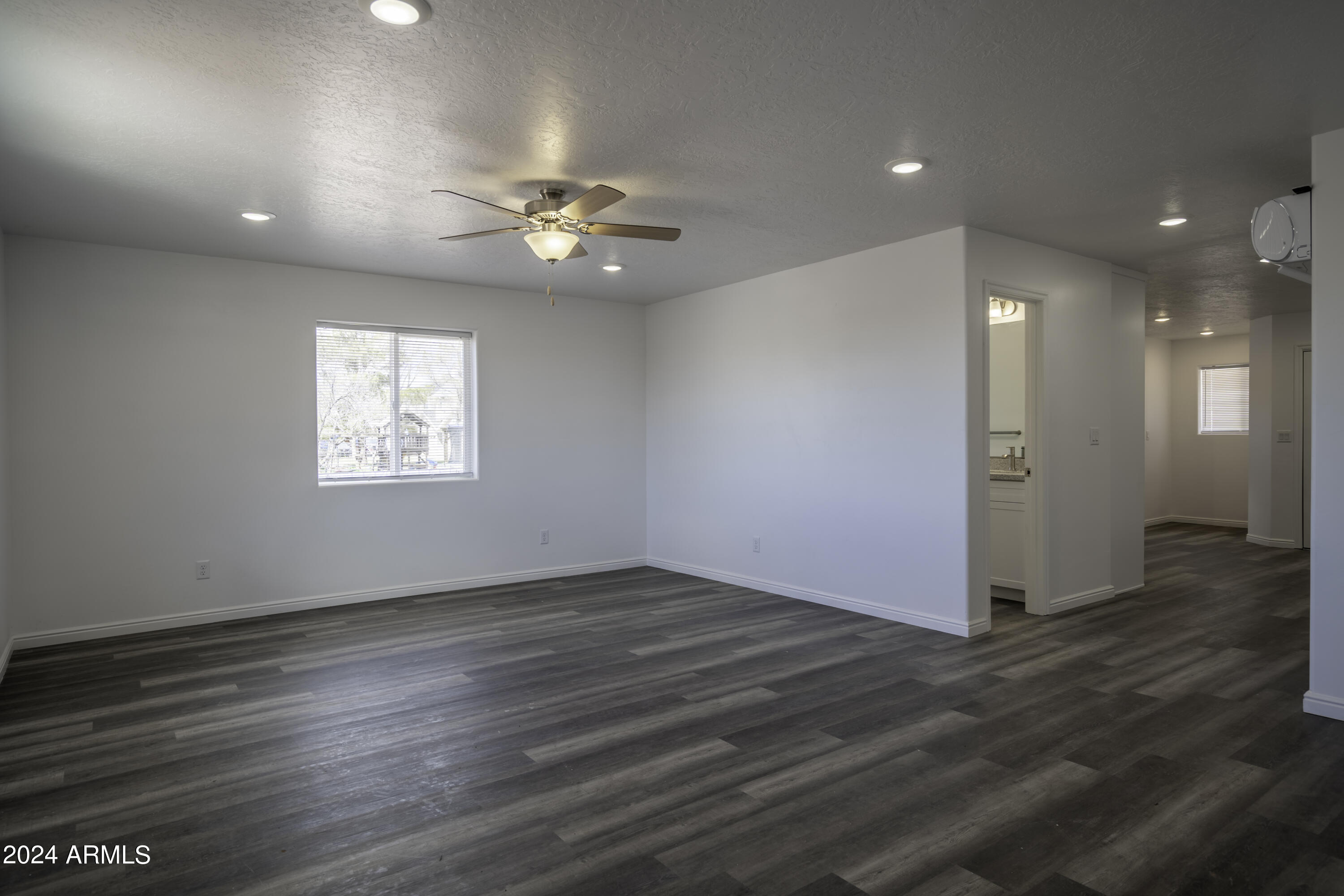 265 N BARLOW Street