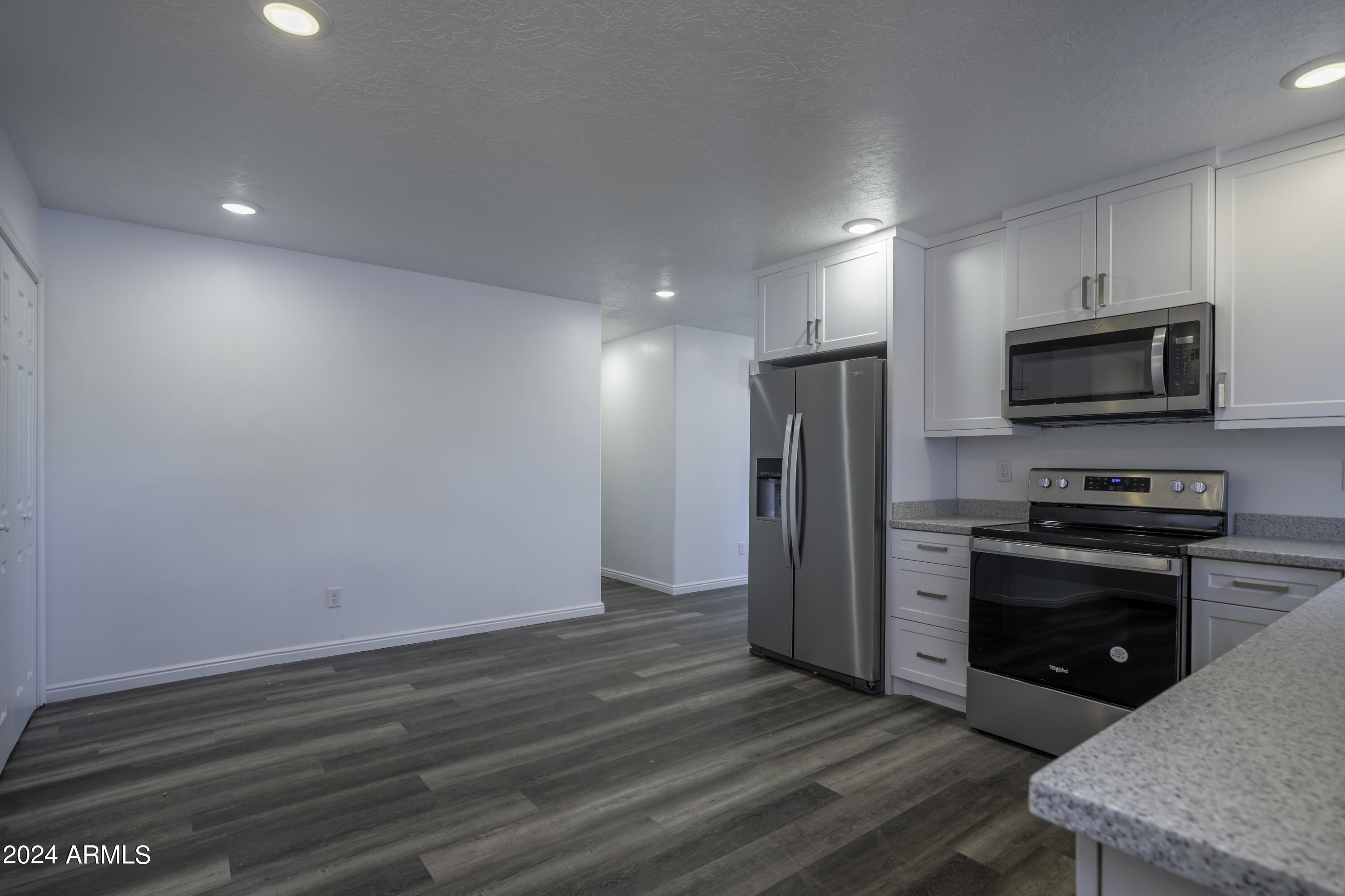 265 N BARLOW Street