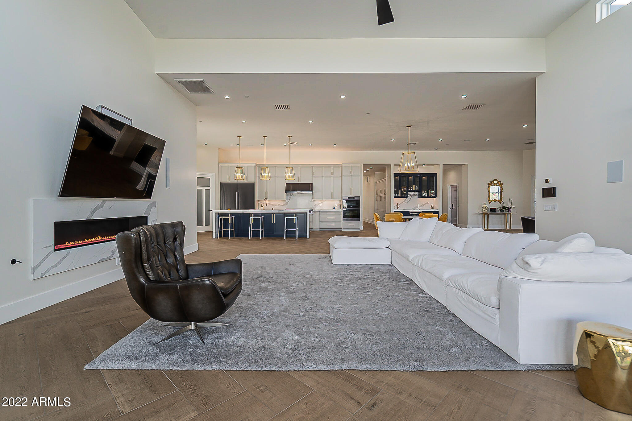 3303 N 60TH Street