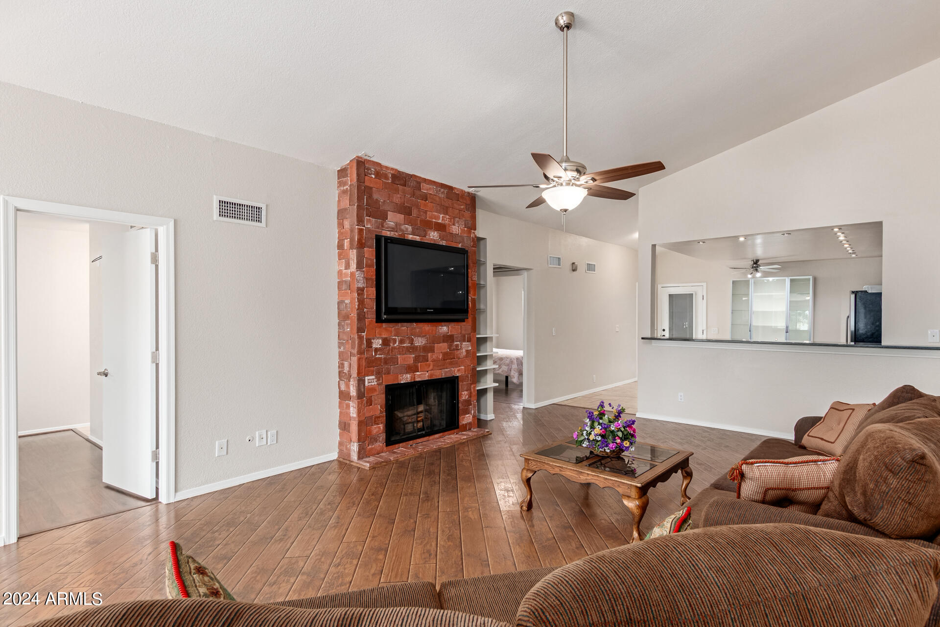 1231 E BLUEBELL Lane