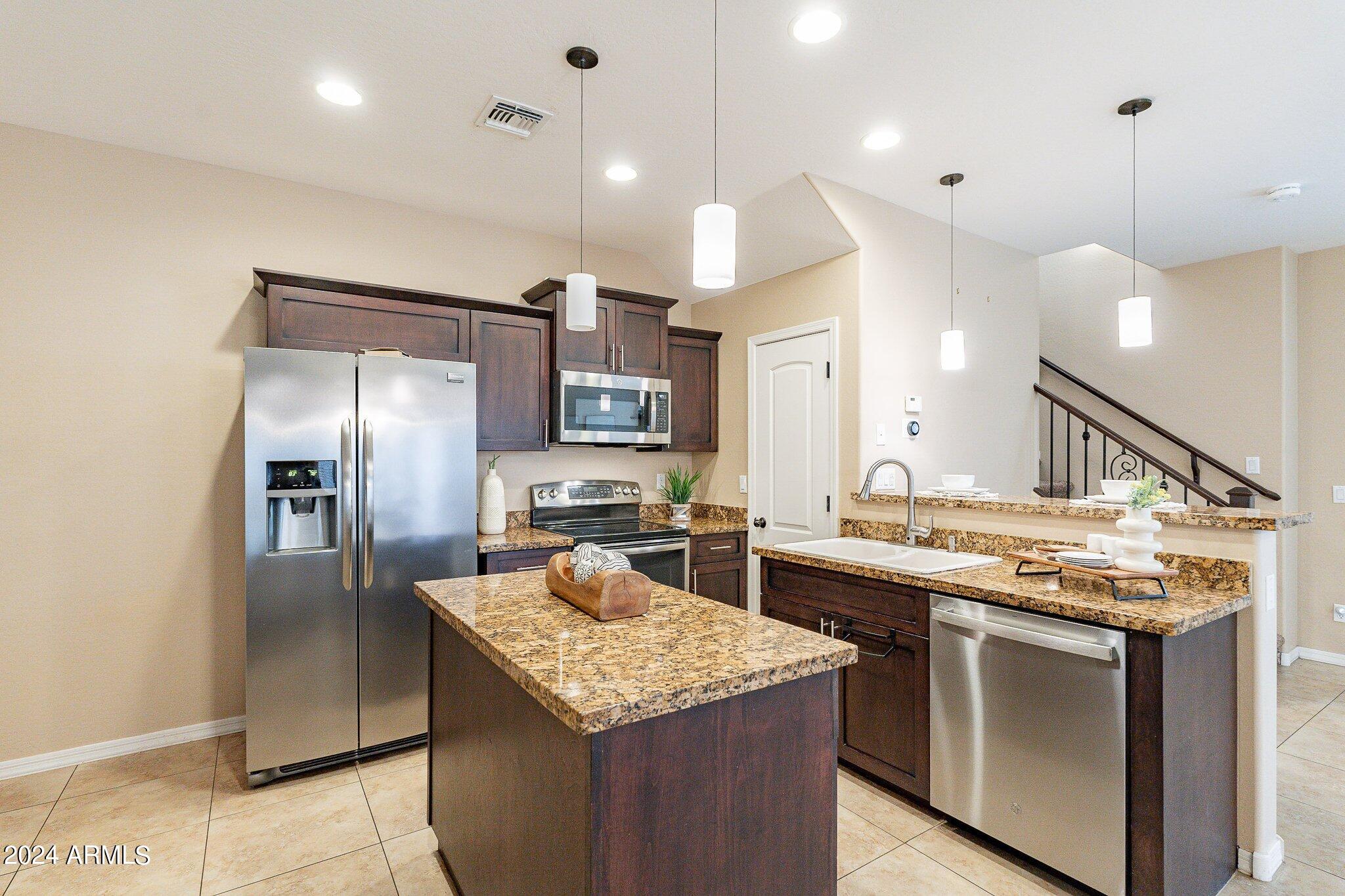 2051 E HEARTWOOD Lane