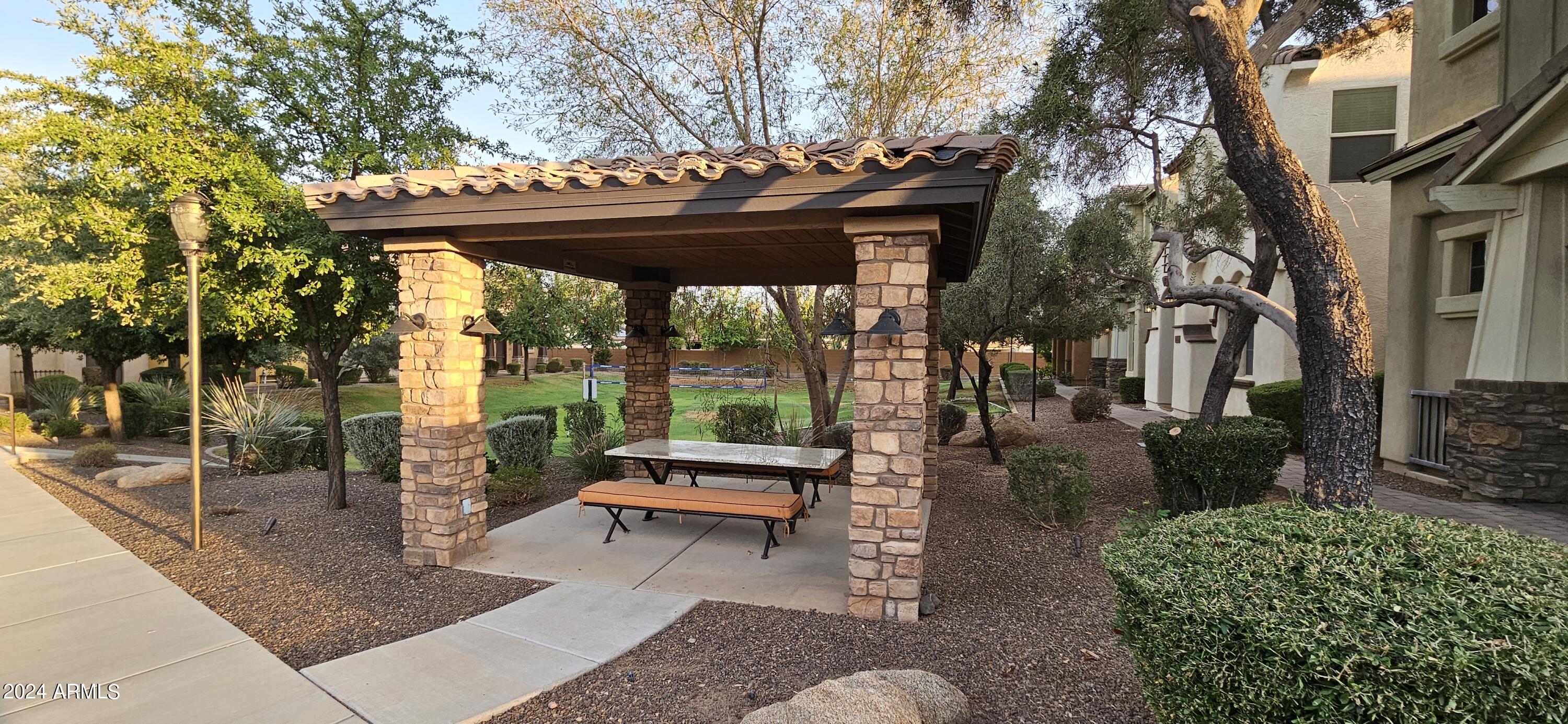 2051 E HEARTWOOD Lane