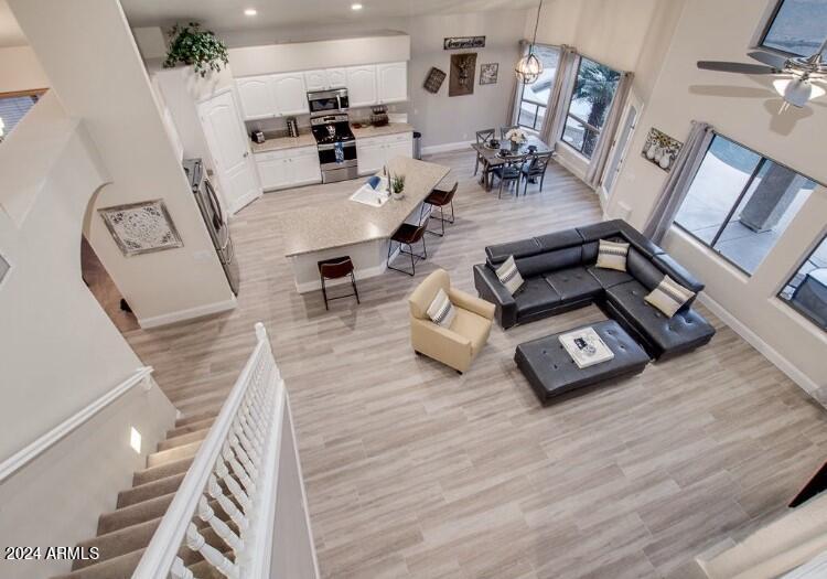 16848 S 13TH Place