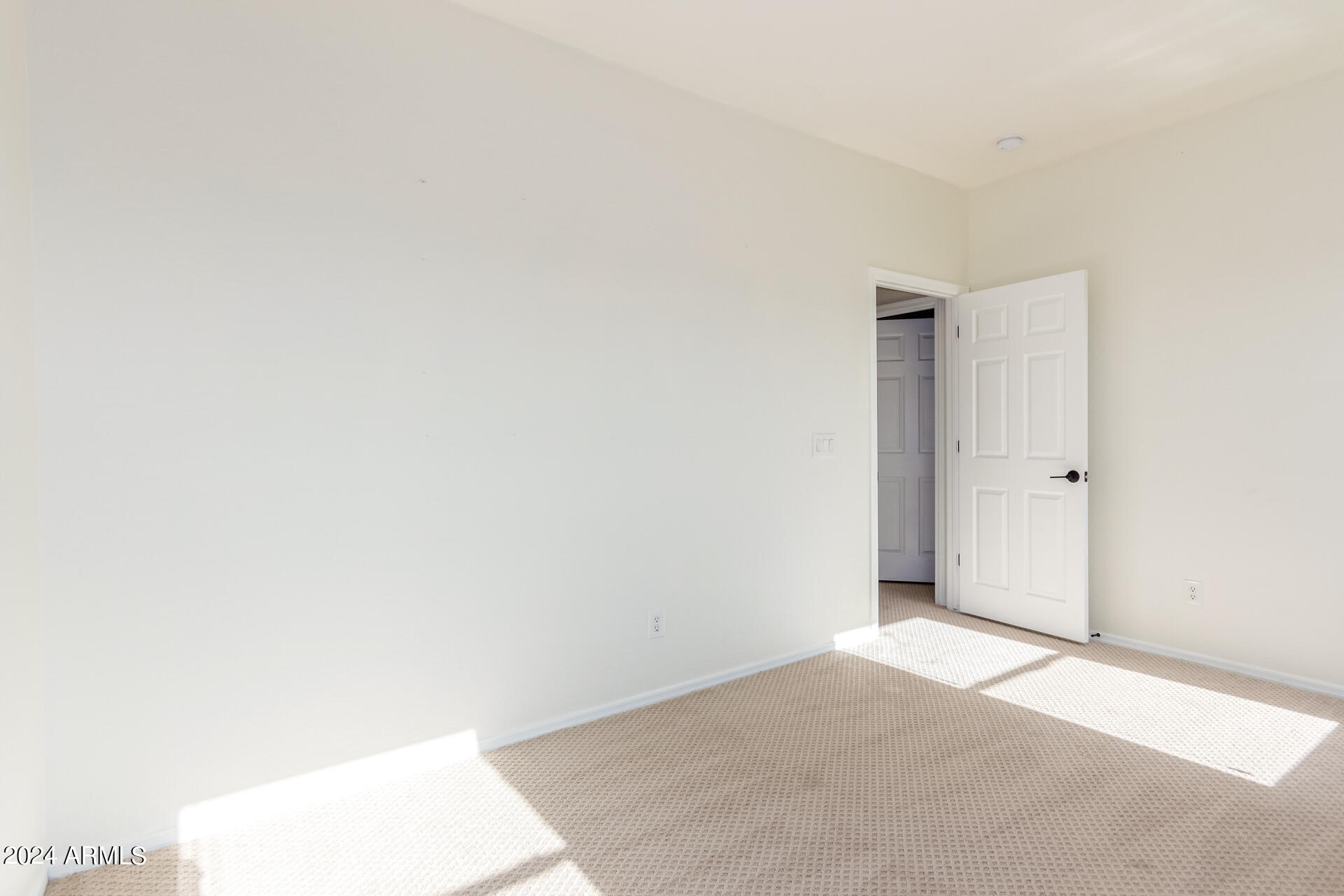 13618 W MONTE VISTA Road