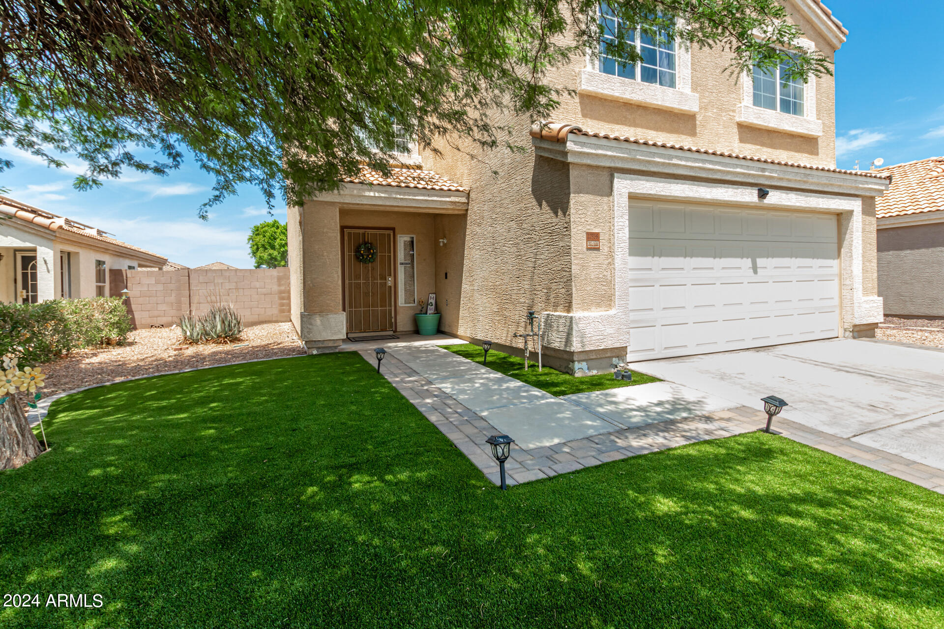 11958 W HOLLY Street