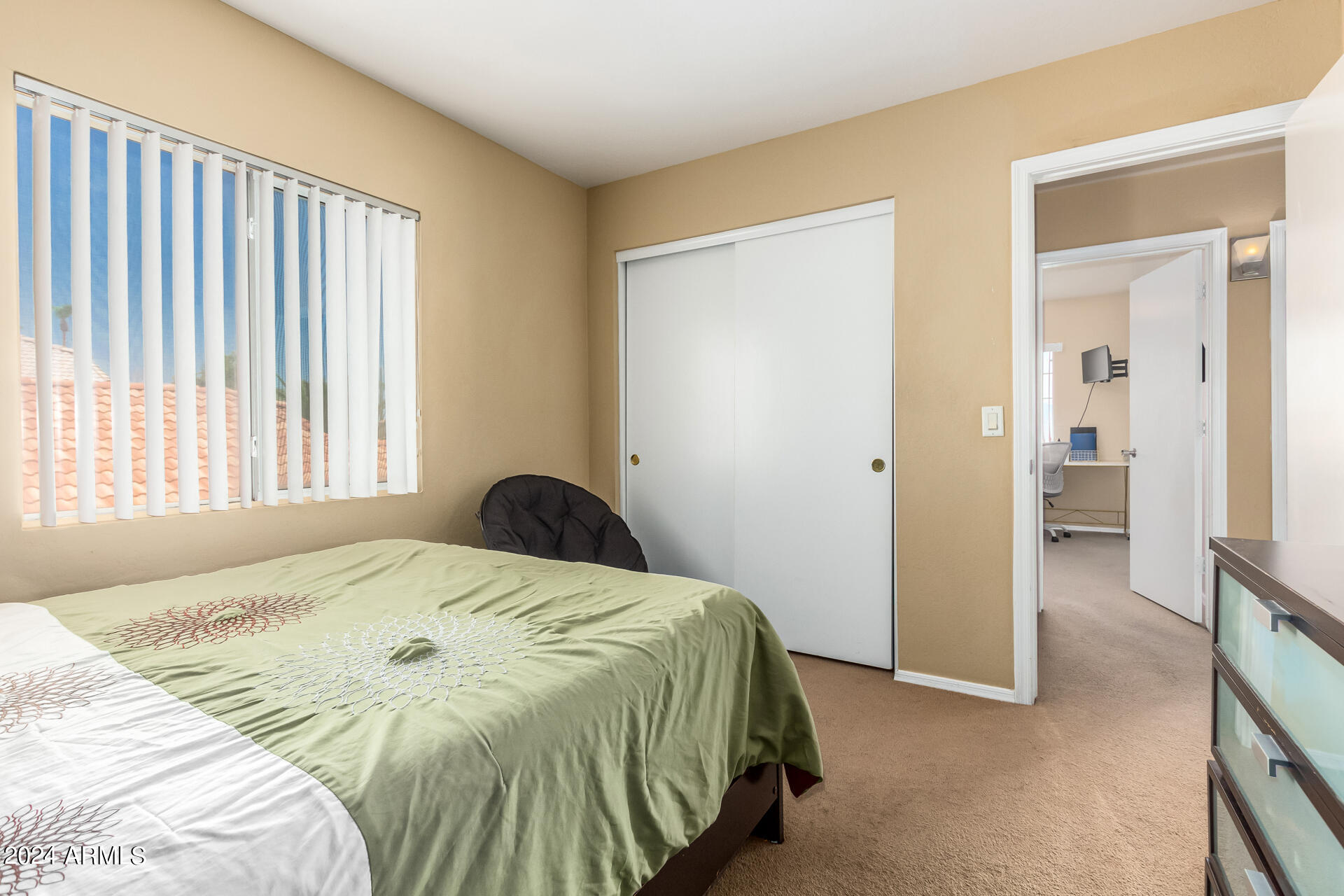 11958 W HOLLY Street