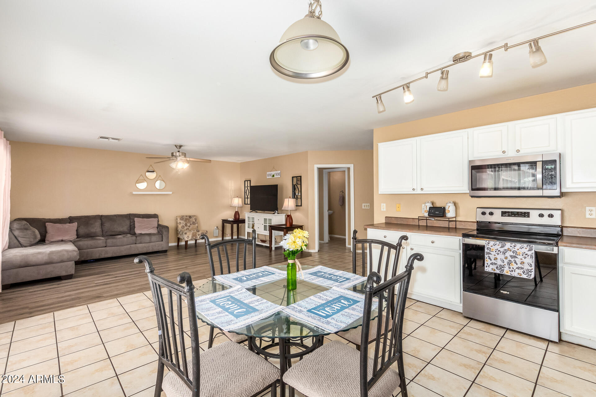 11958 W HOLLY Street