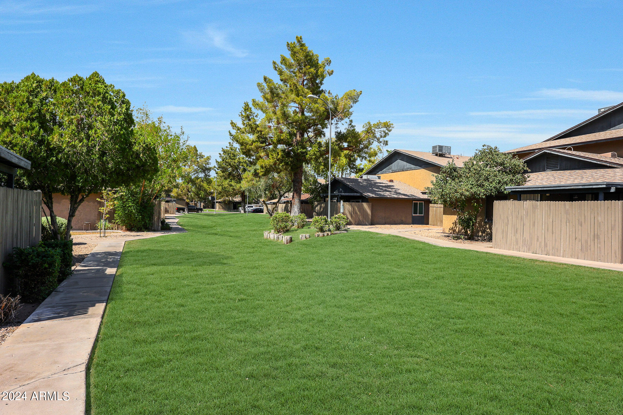 286 W PALOMINO Drive # 177