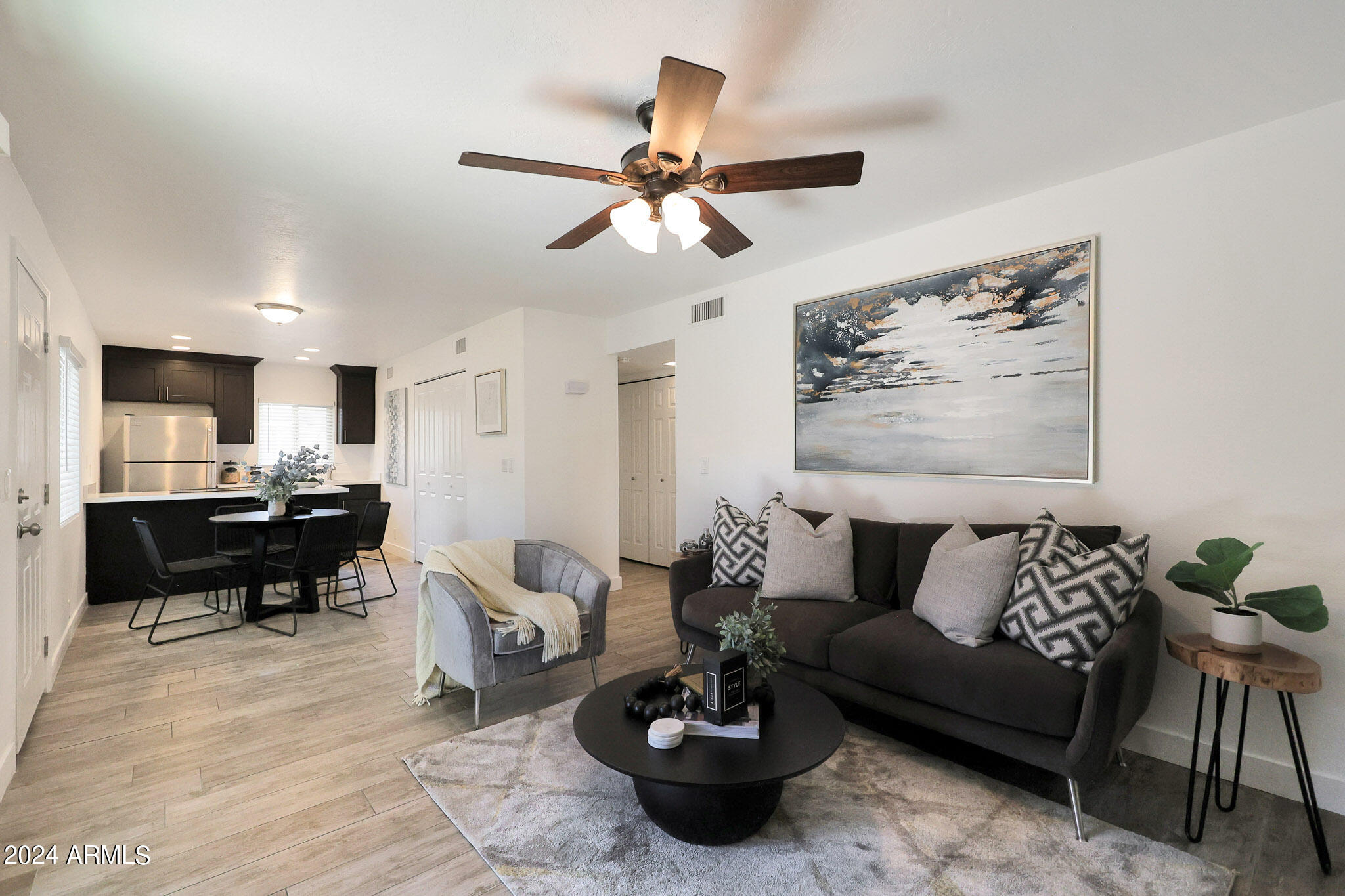 286 W PALOMINO Drive # 177