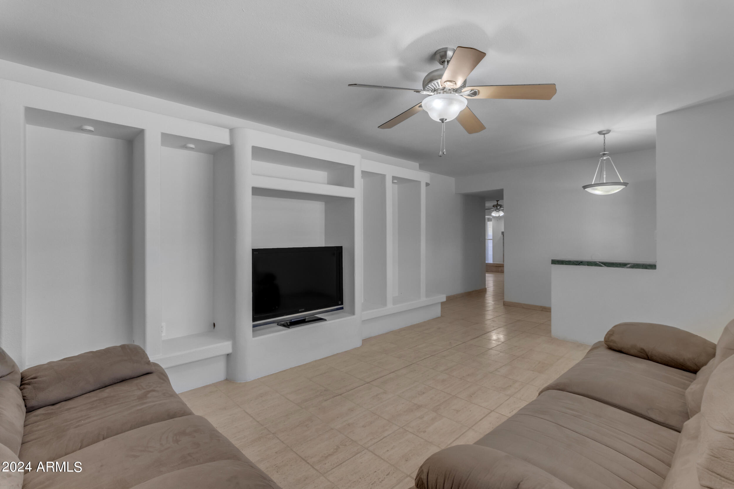 644 N Dawn Circle