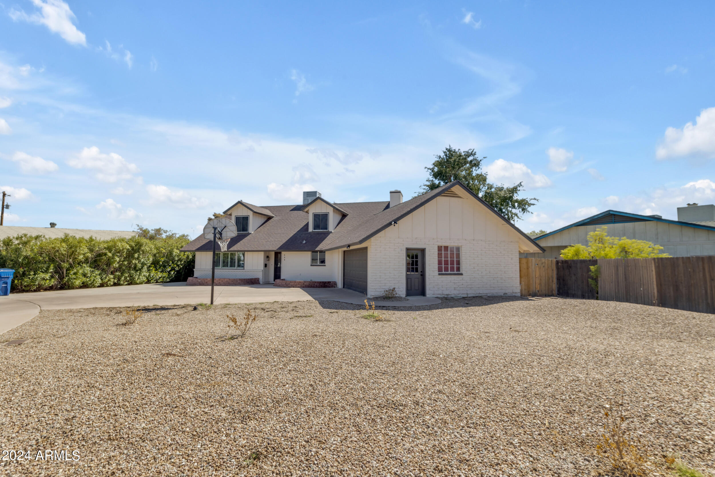 644 N Dawn Circle